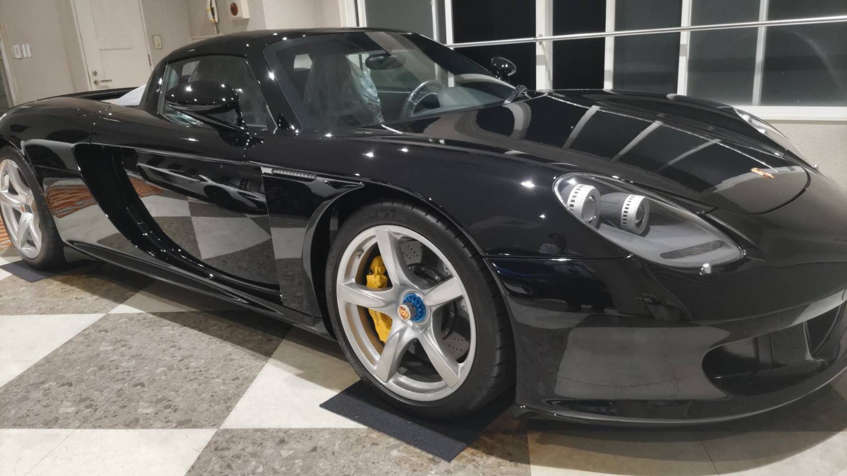 Porsche Carrera GT