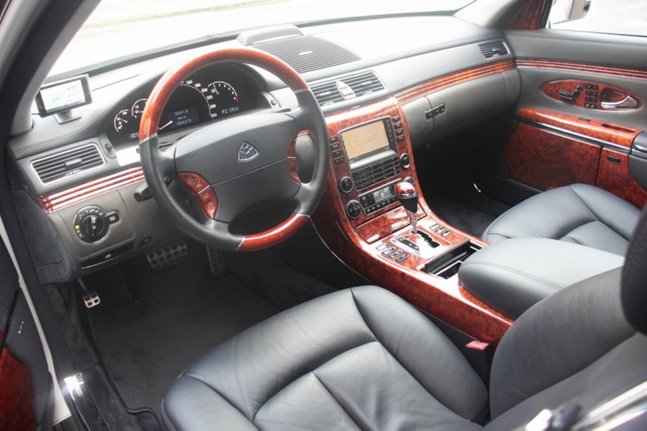 Mercedes Benz Maybach 57 (photo: 11)
