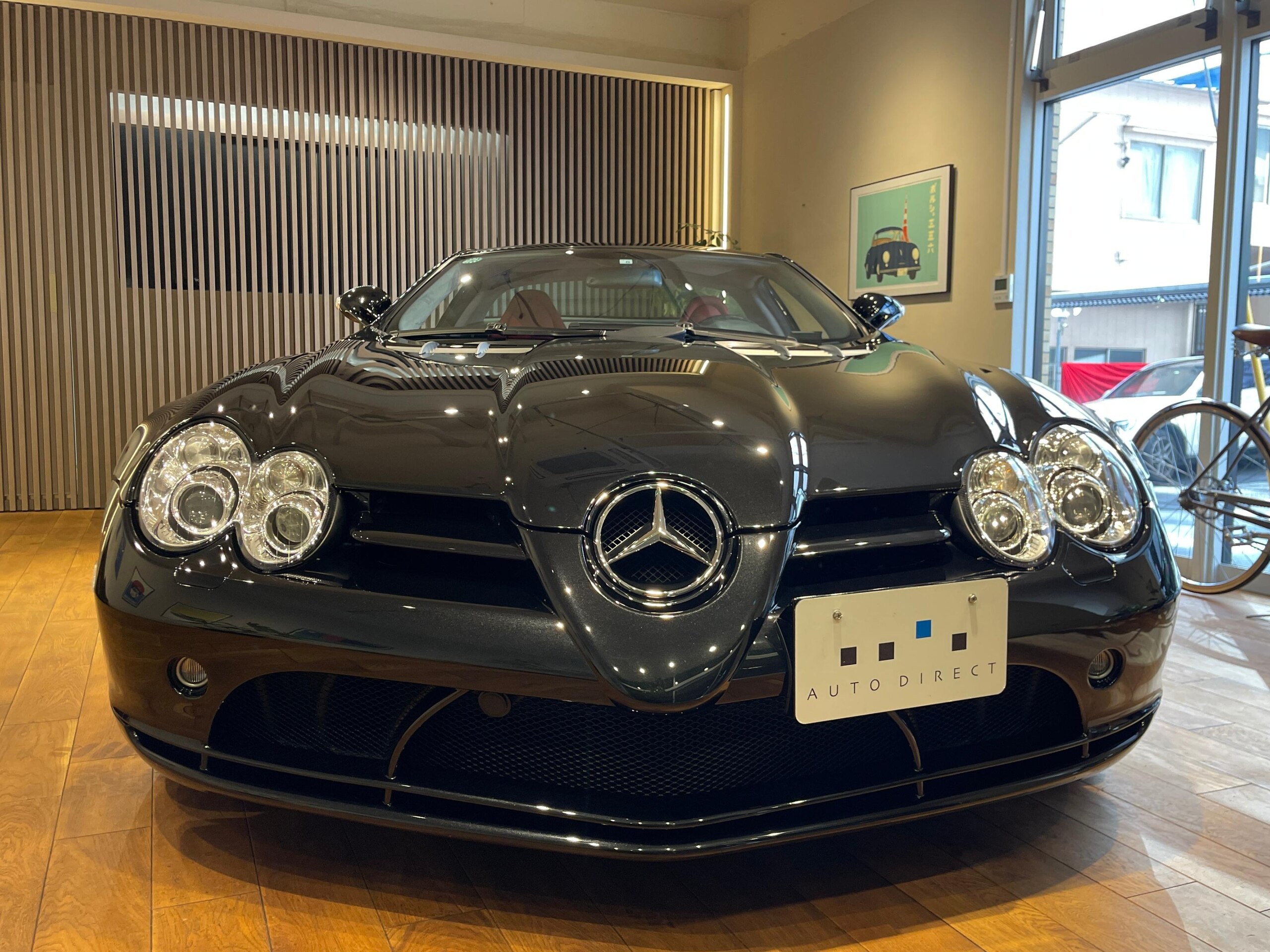 Mercedes Benz SLR McLaren (photo: 1)