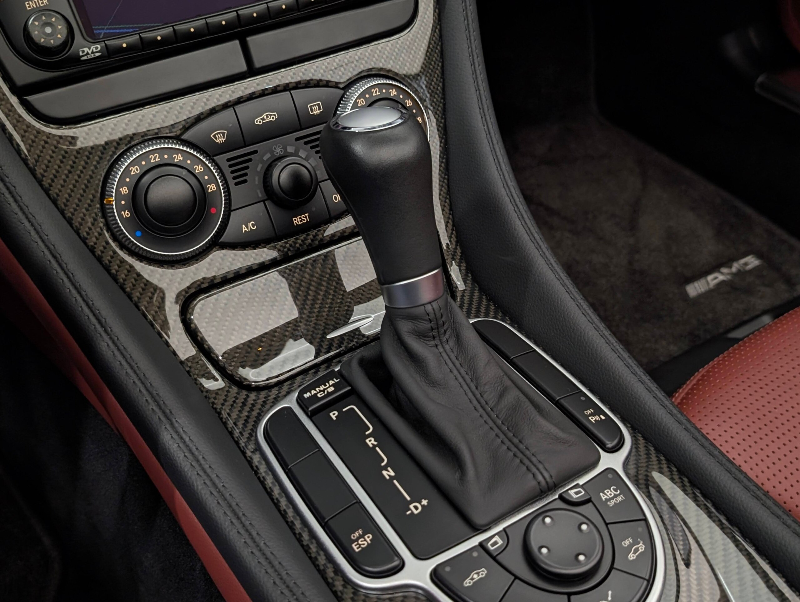 Mercedes Benz SL55 AMG (photo: 18)