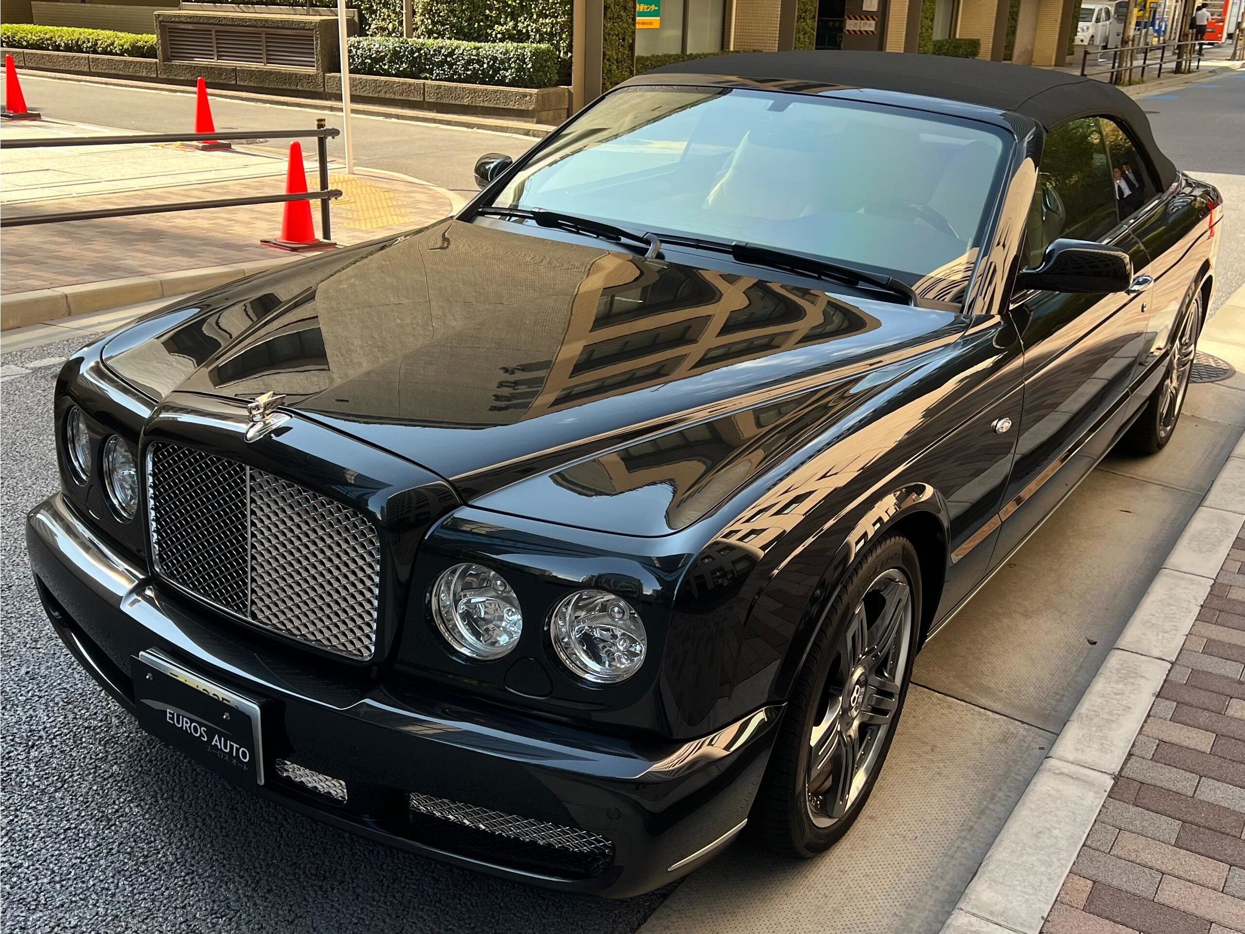 Bentley Azure