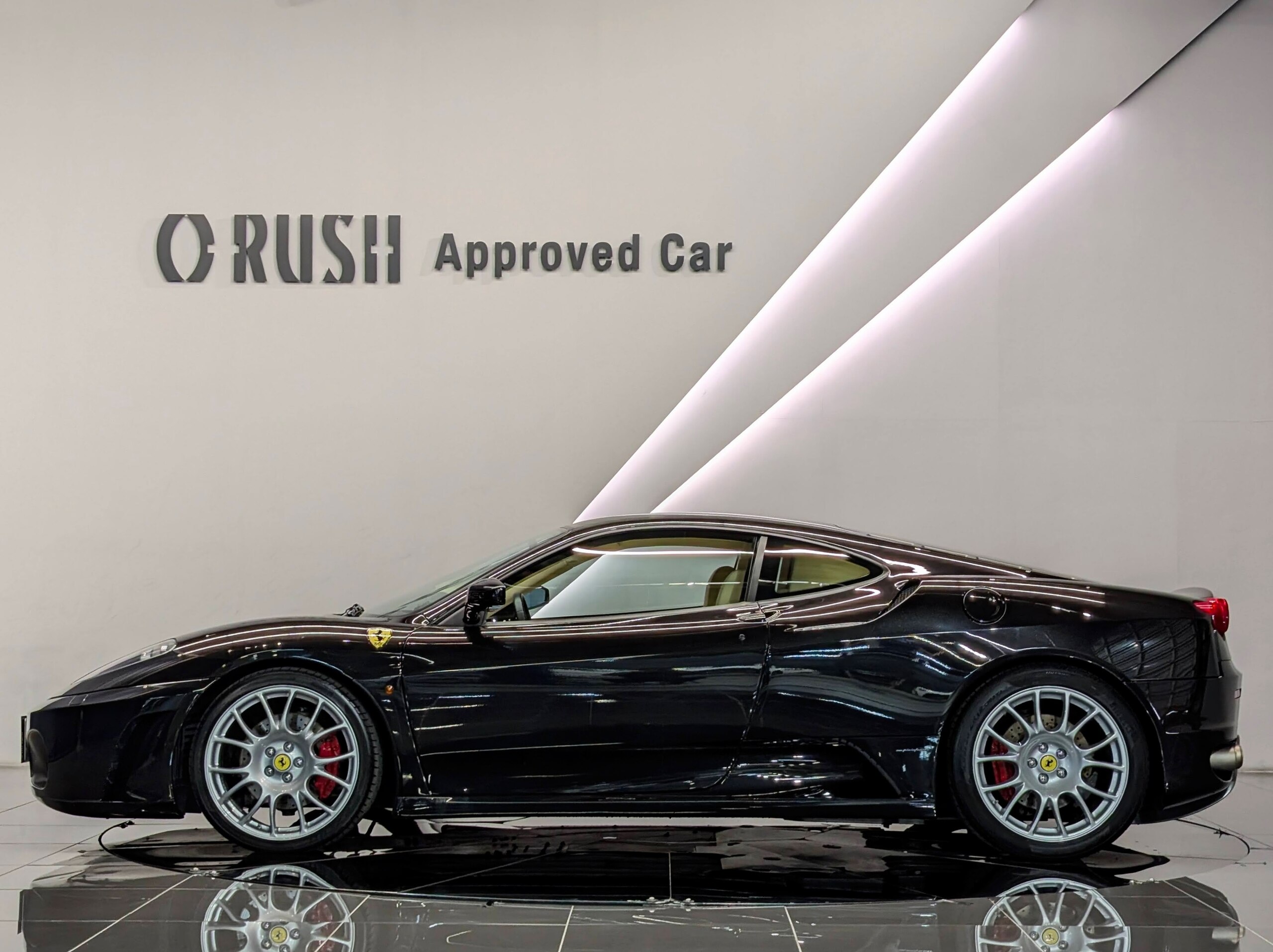 Ferrari F430 (photo: 3)