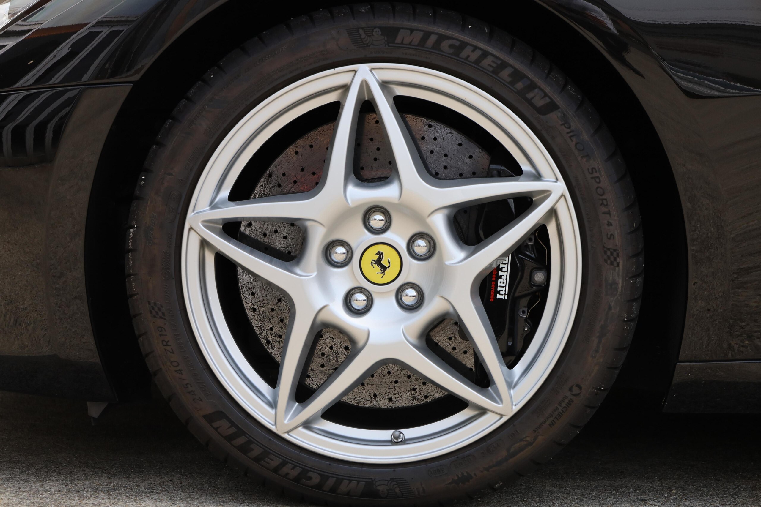 Ferrari 599 GTB (photo: 10)