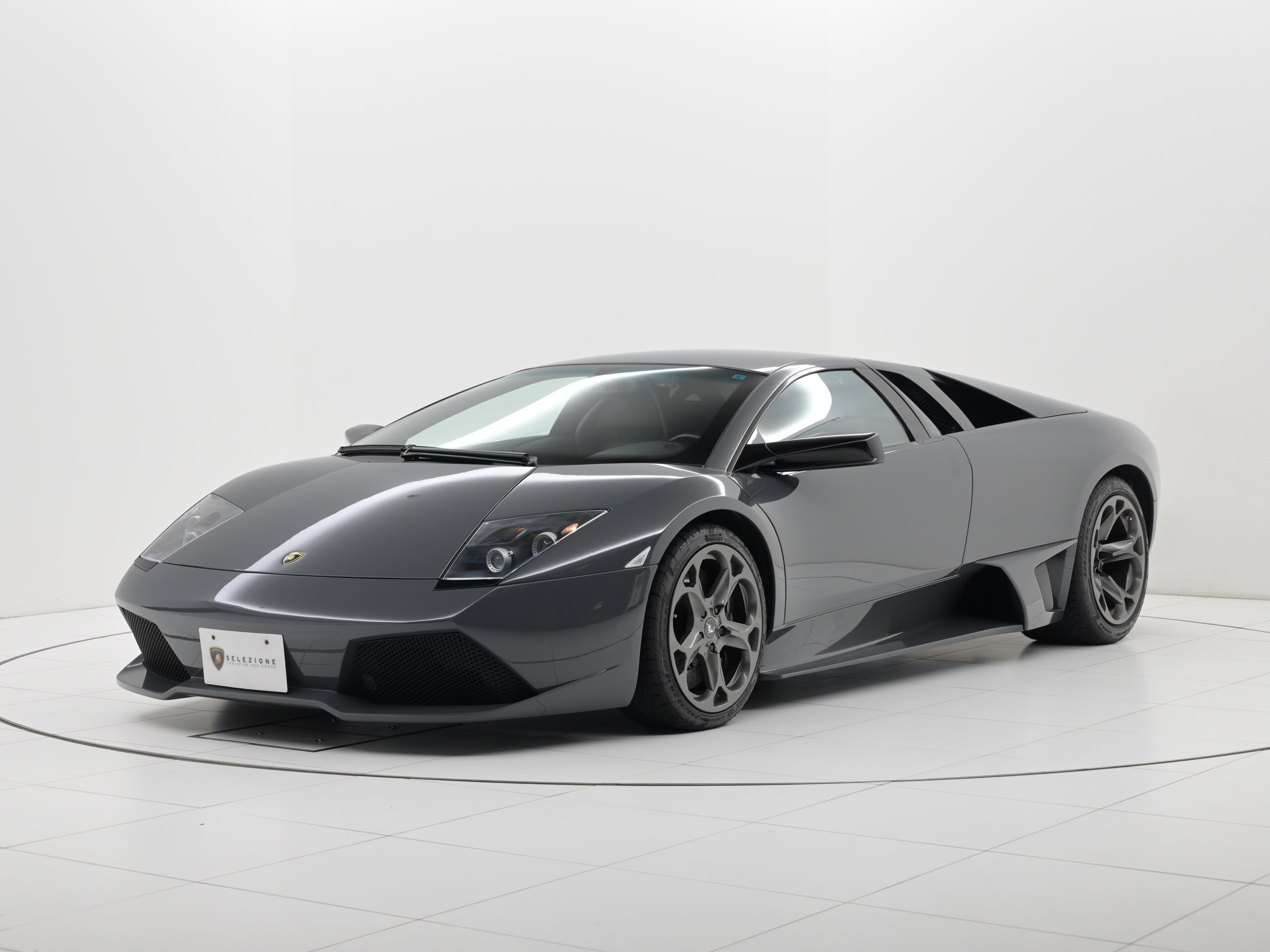 Lamborghini Murcielago LP640 (photo: 2)