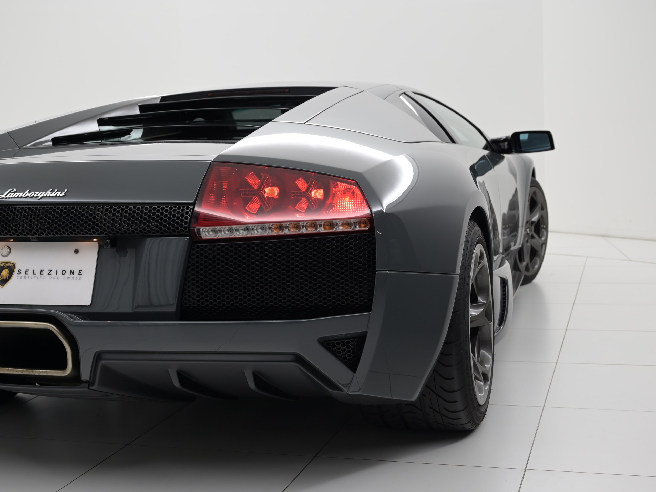 Lamborghini Murcielago LP640 (photo: 16)