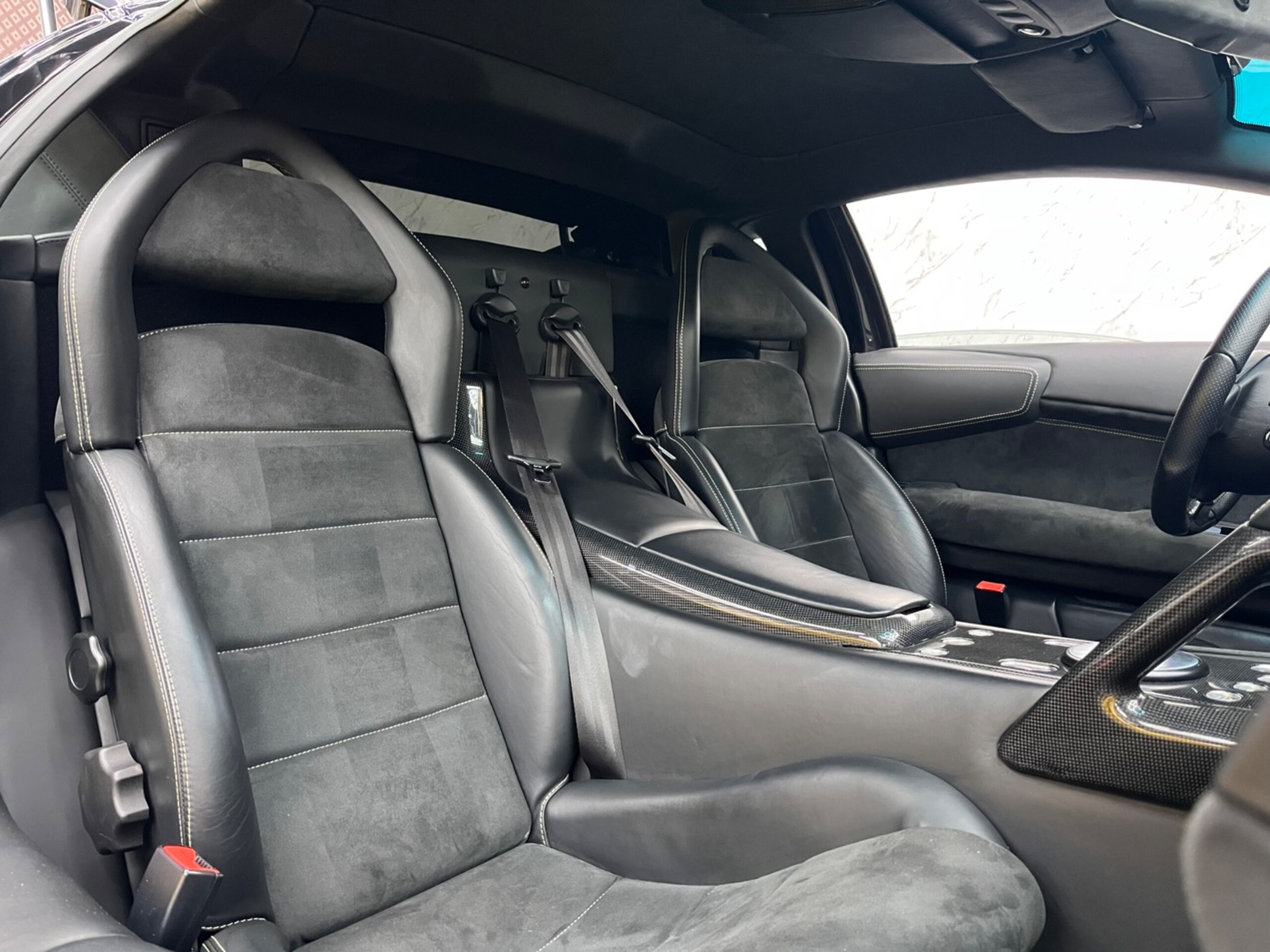 Lamborghini Murcielago LP640 (photo: 16)