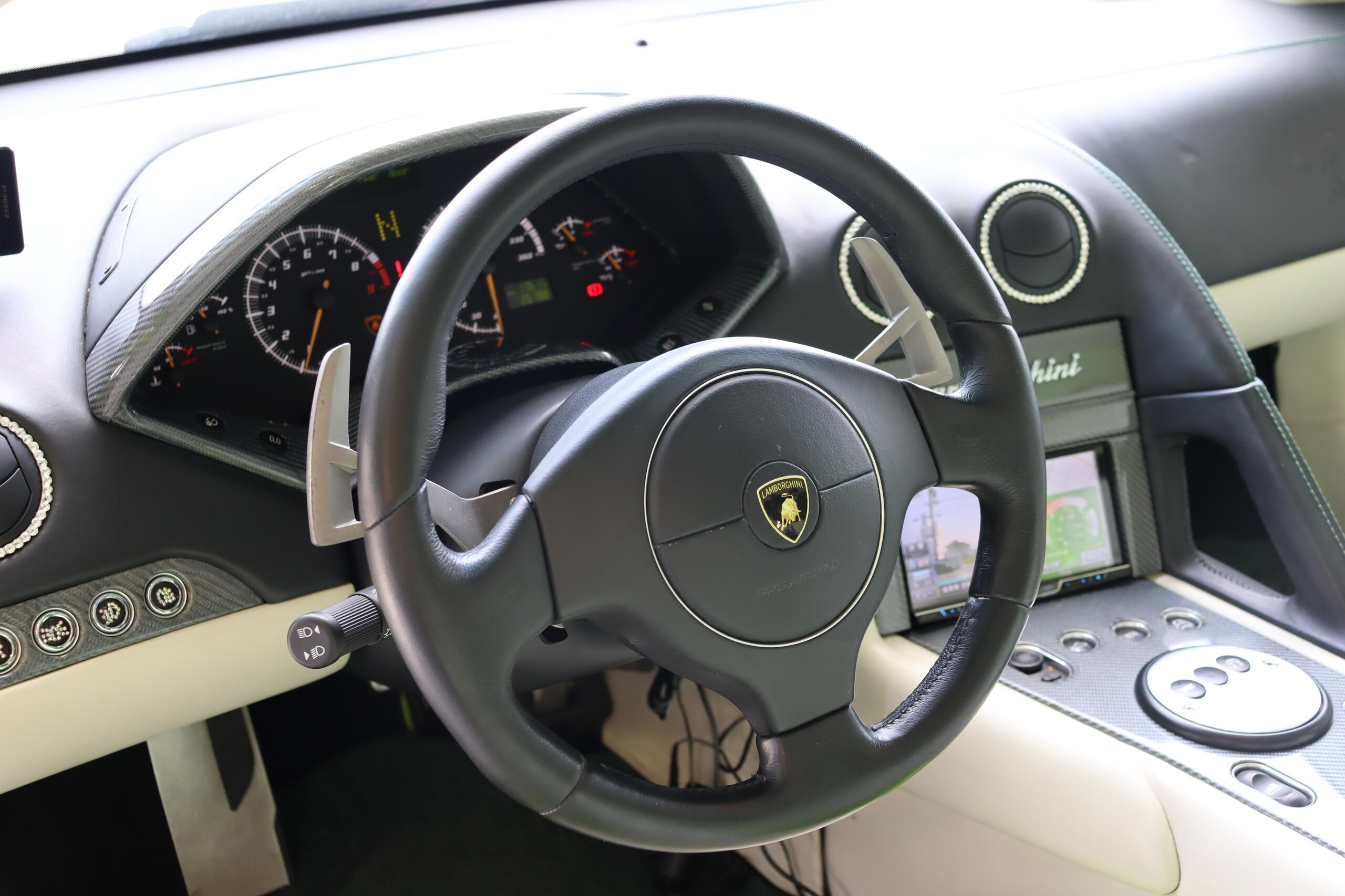 Lamborghini Murcielago LP640 (photo: 7)