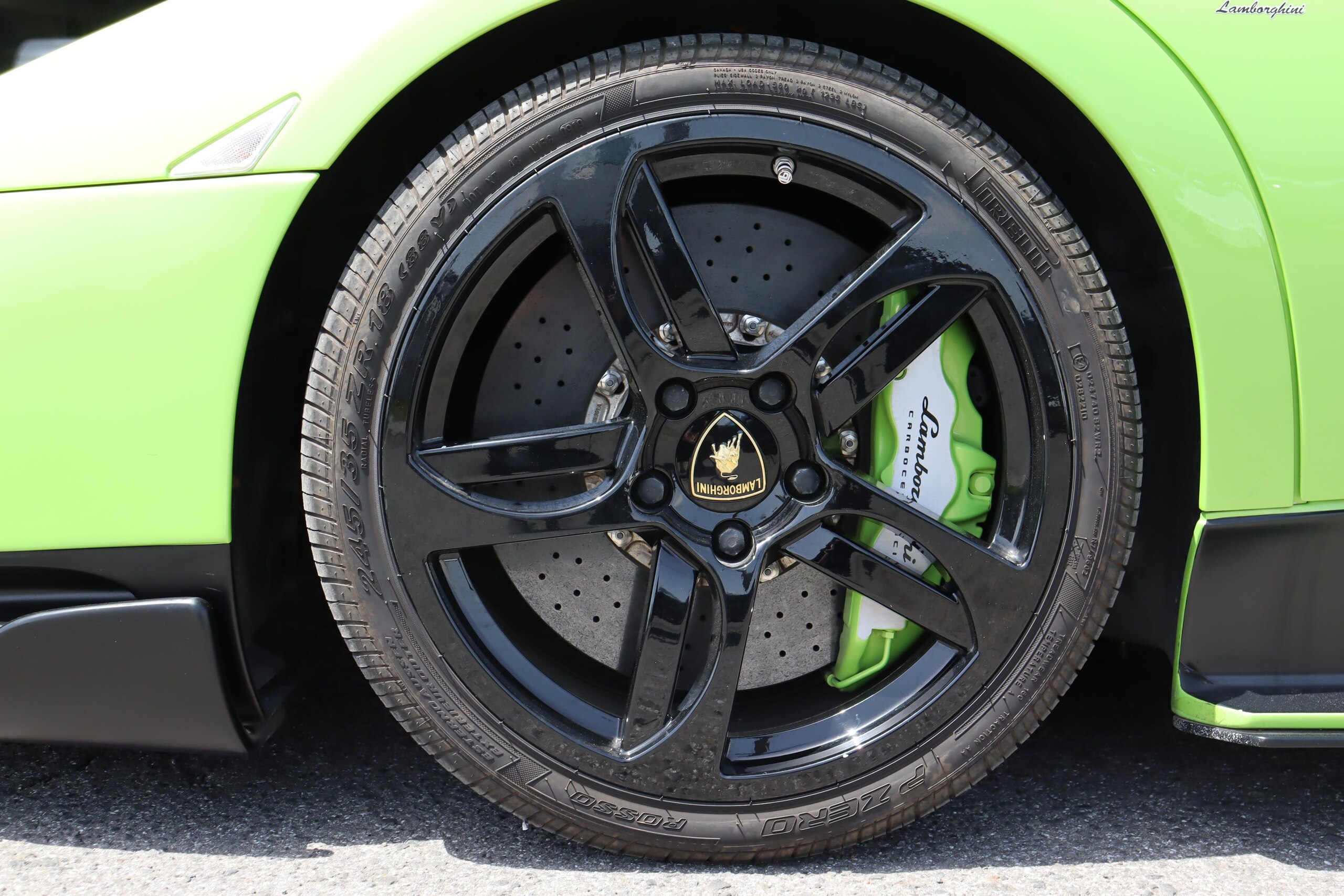 Lamborghini Murcielago LP640 (photo: 18)