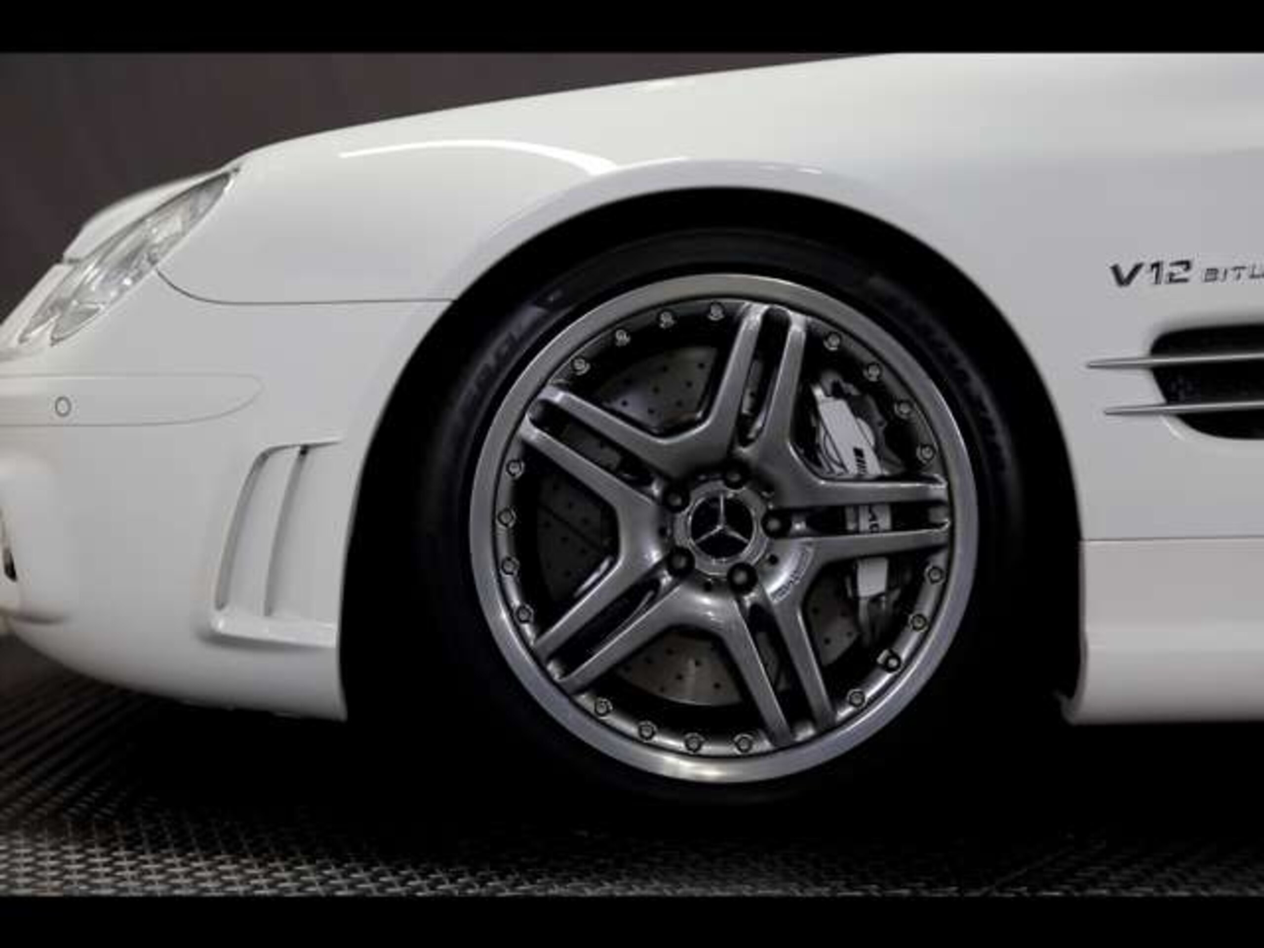 Mercedes Benz SL65 AMG (photo: 15)