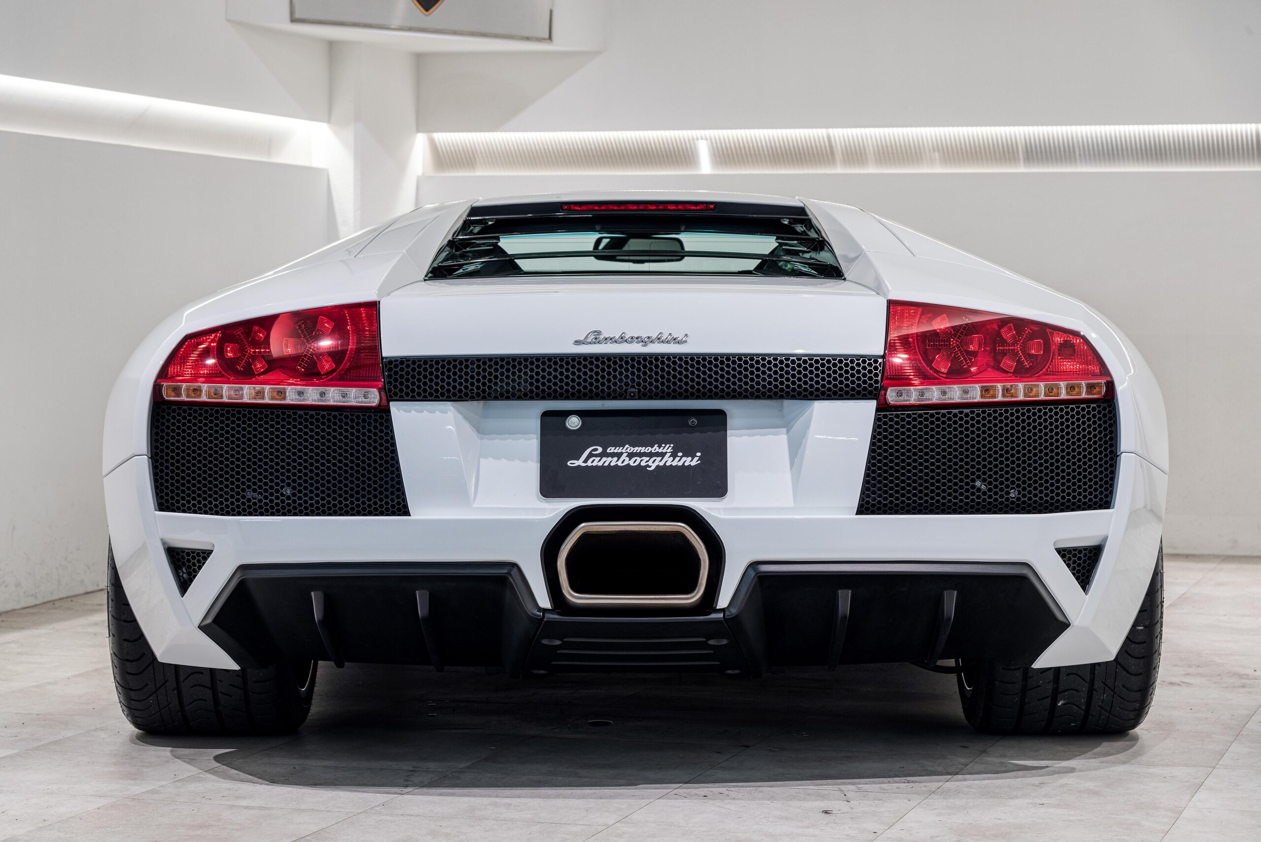 Lamborghini Murcielago LP640 (photo: 2)