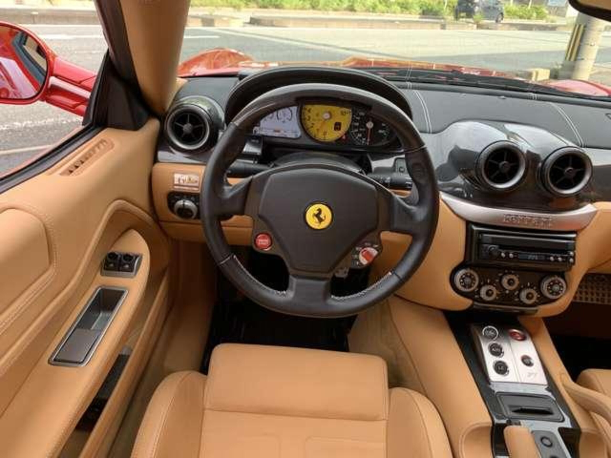 Ferrari 599 (photo: 10)