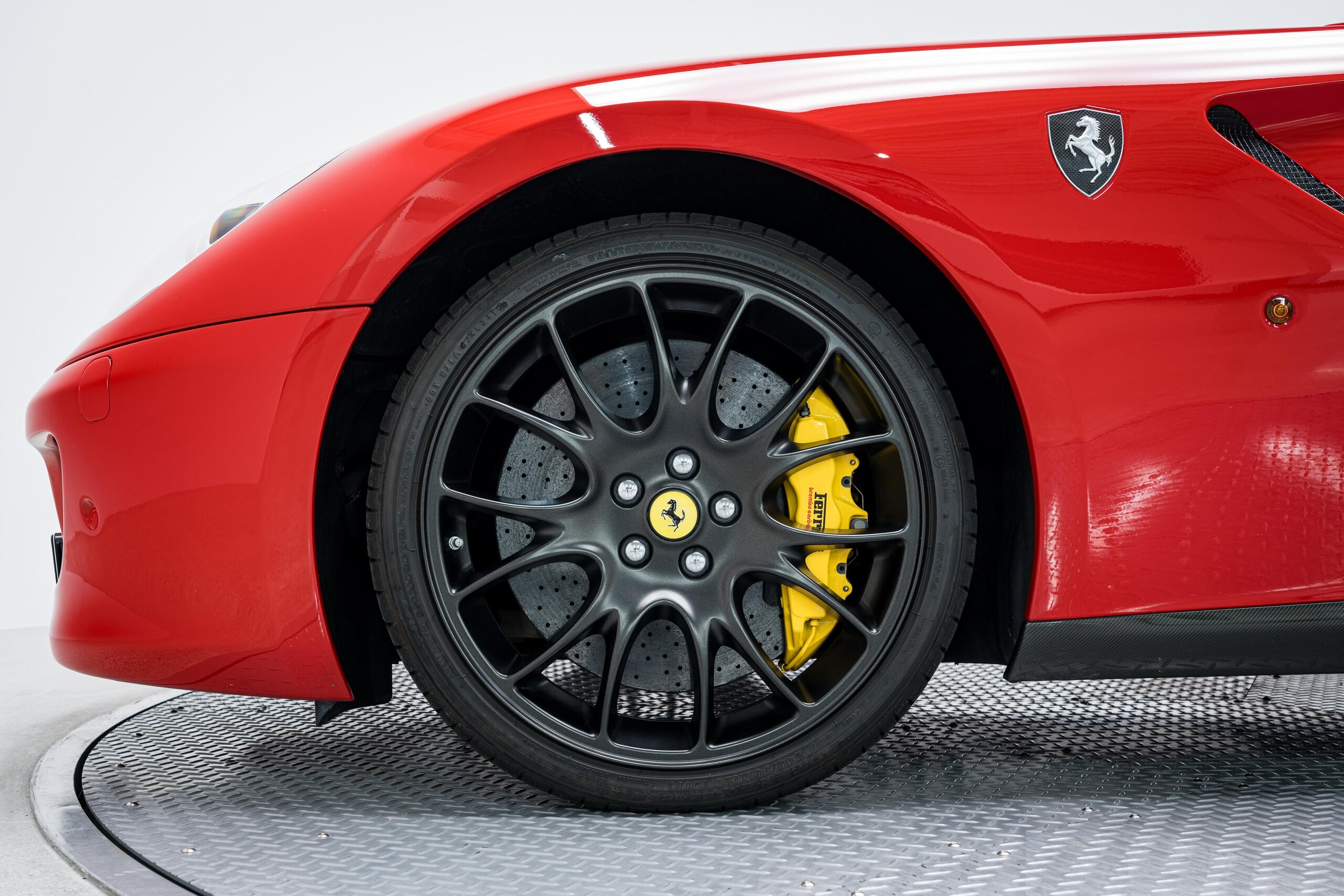 Ferrari 599 GTB Fiorano (photo: 16)