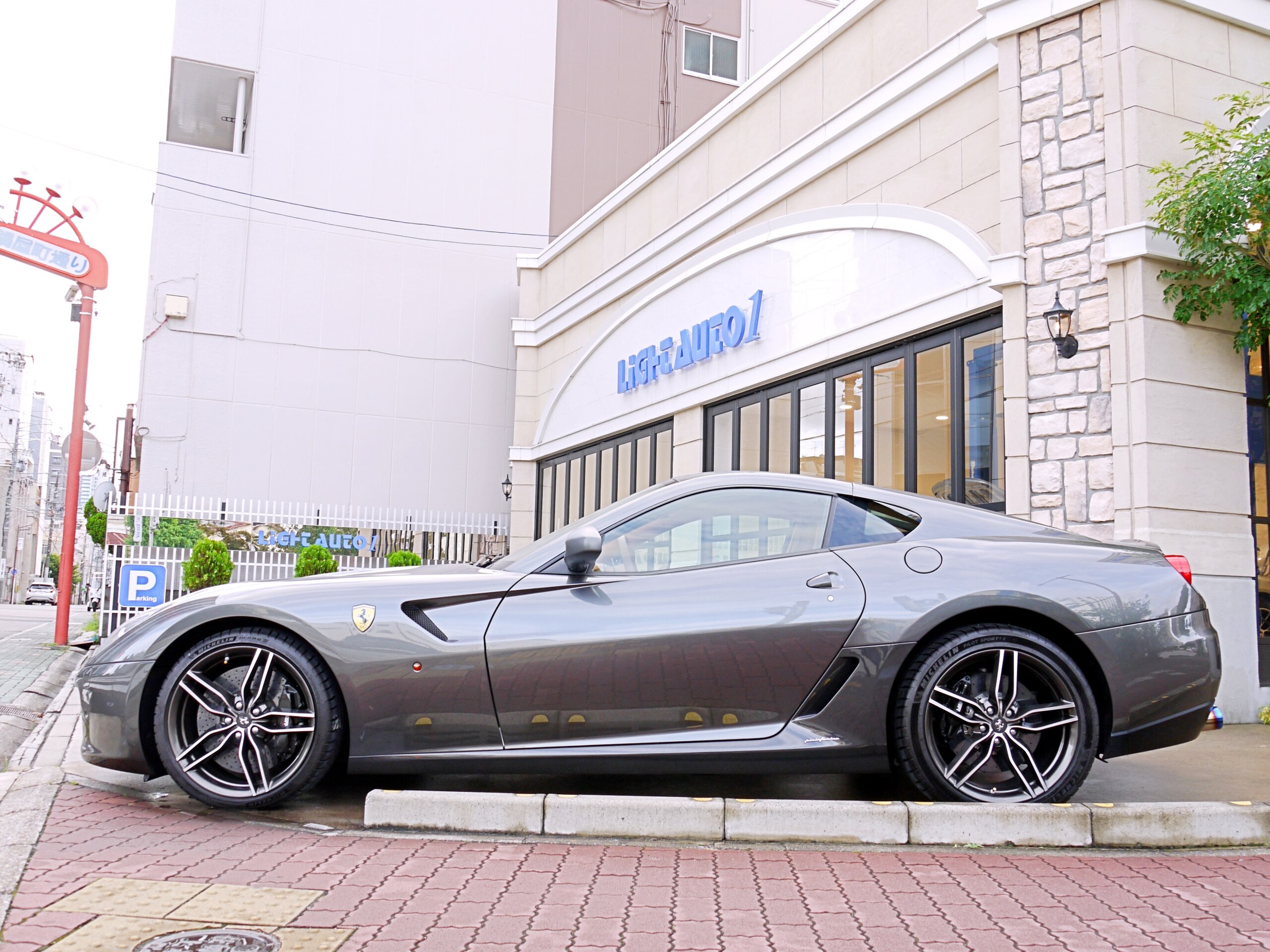 Ferrari 599 (photo: 4)