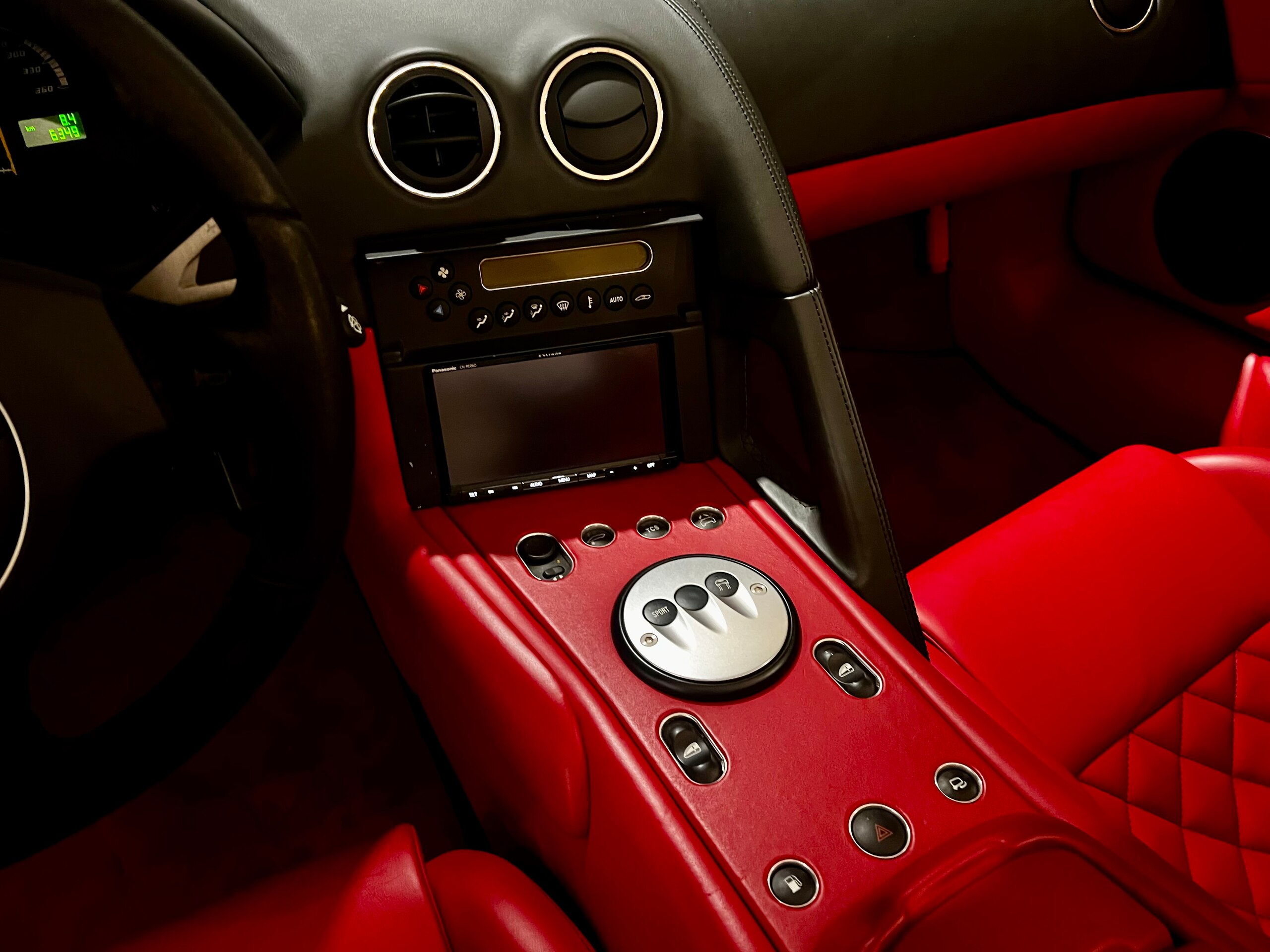 Lamborghini Murcielago Roadster (photo: 11)
