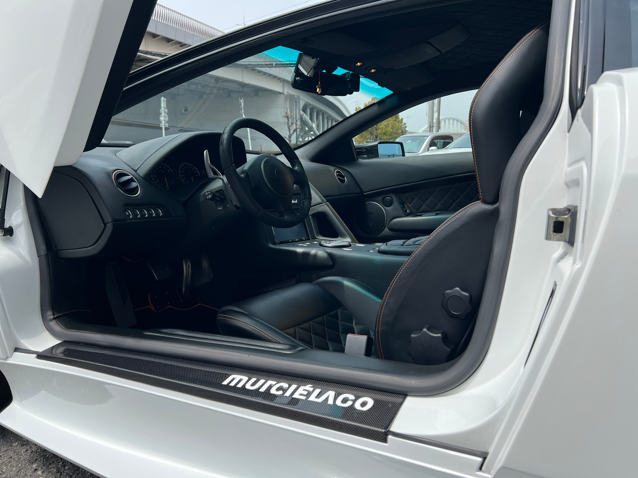Lamborghini Murcielago LP640 (photo: 8)