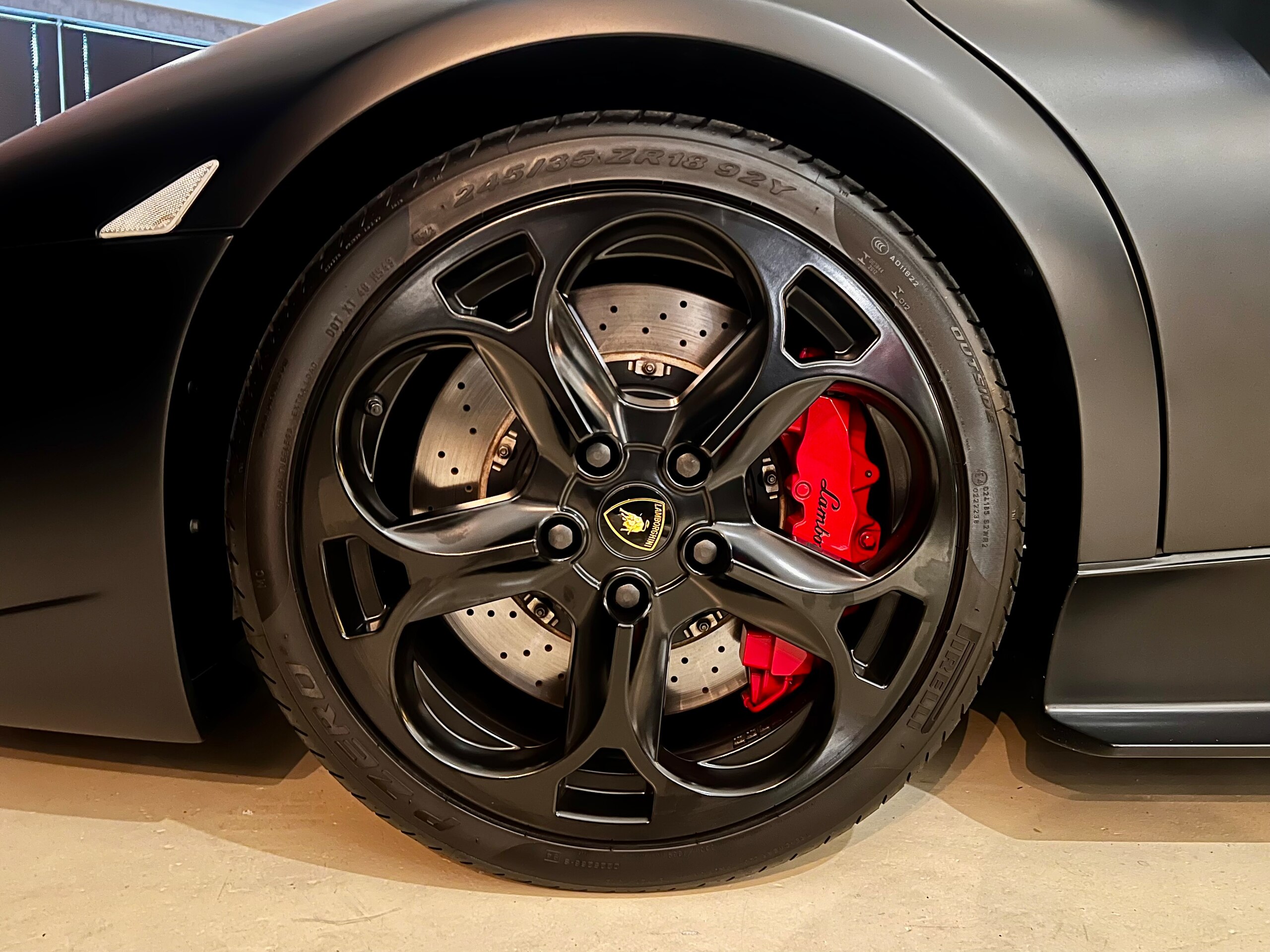 Lamborghini Murcielago Roadster (photo: 16)