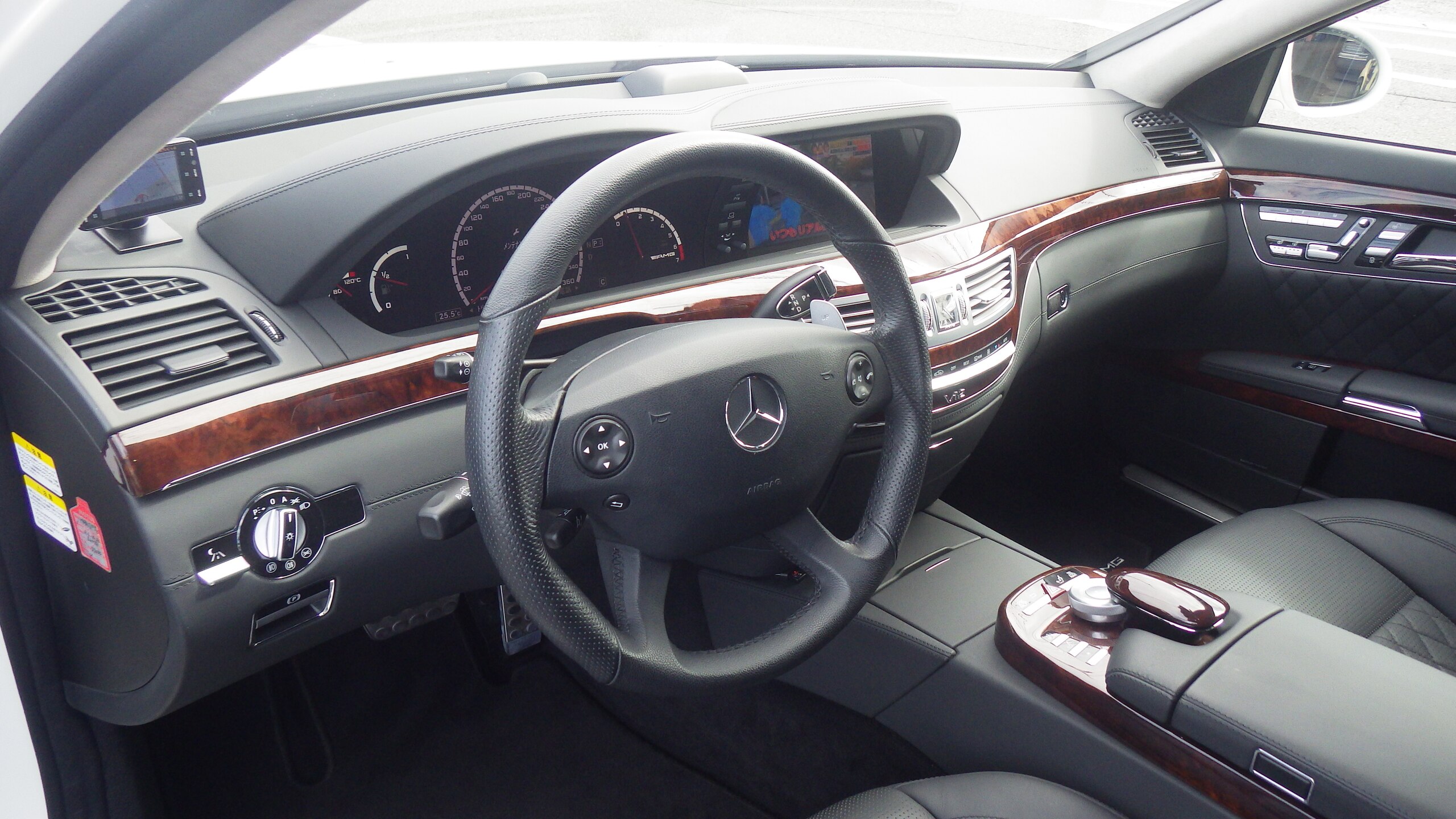 Mercedes Benz S65 AMG Long (photo: 10)