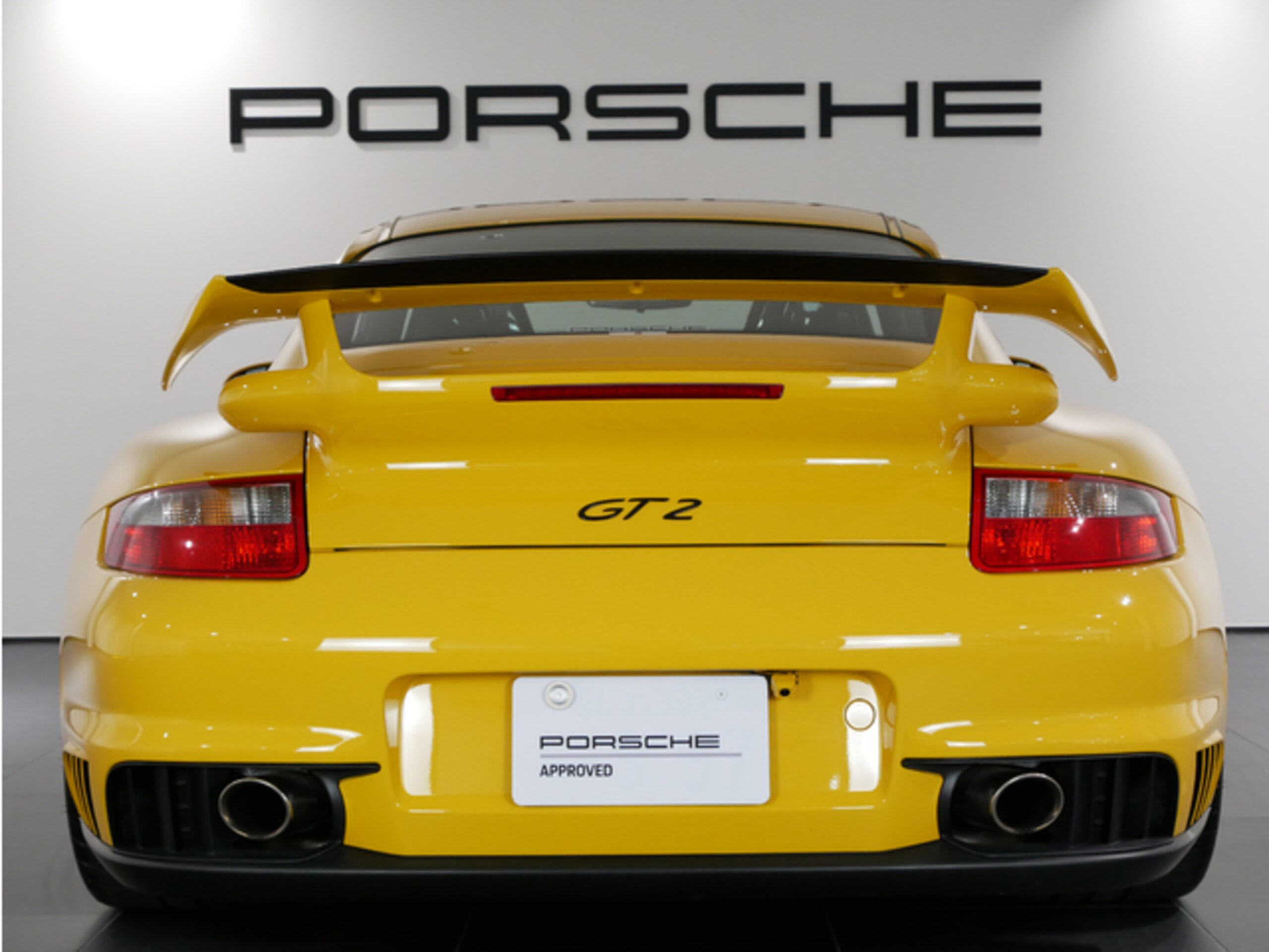 Porsche 911 GT2 (photo: 3)