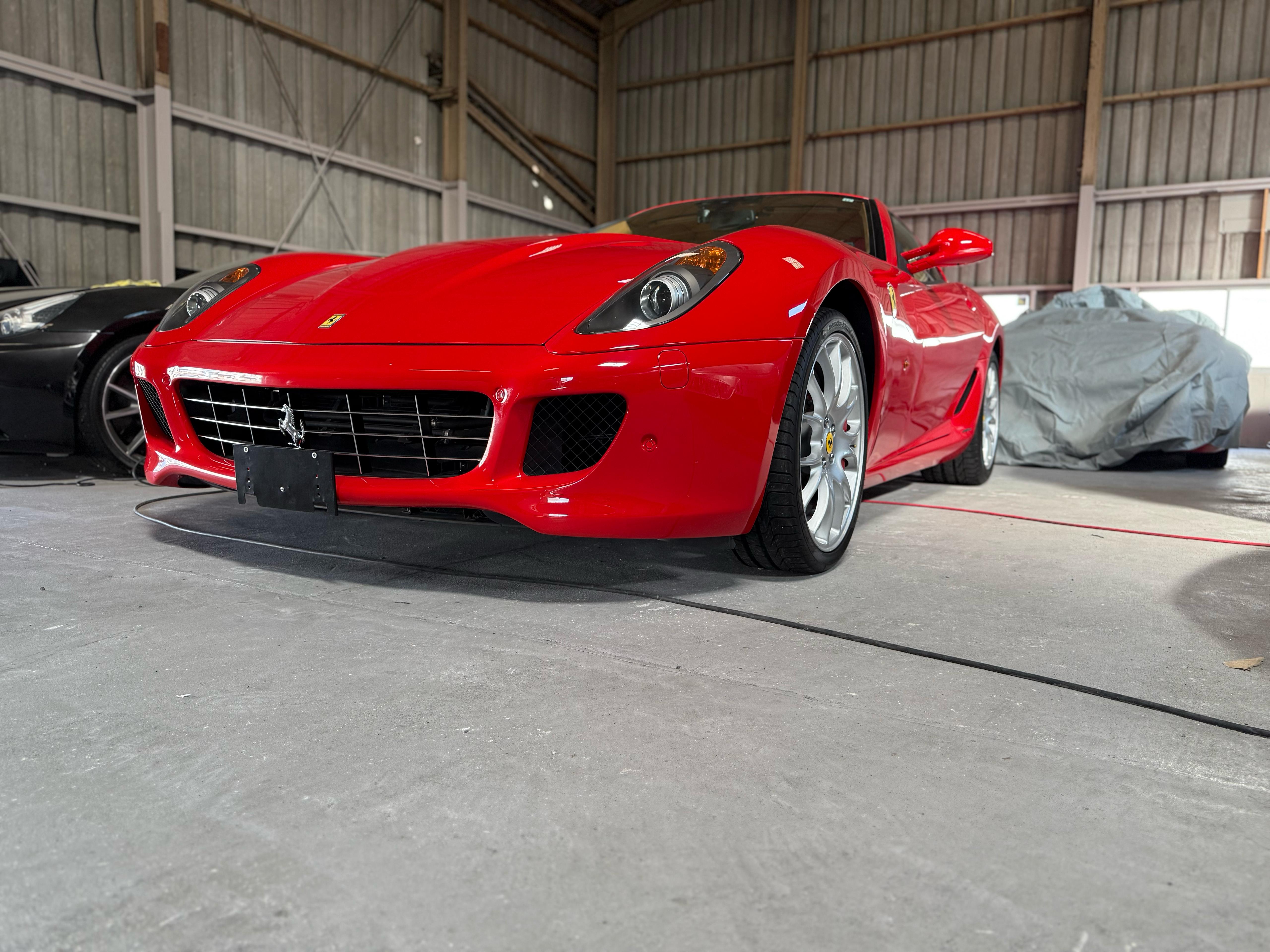Ferrari 599 (photo: 2)