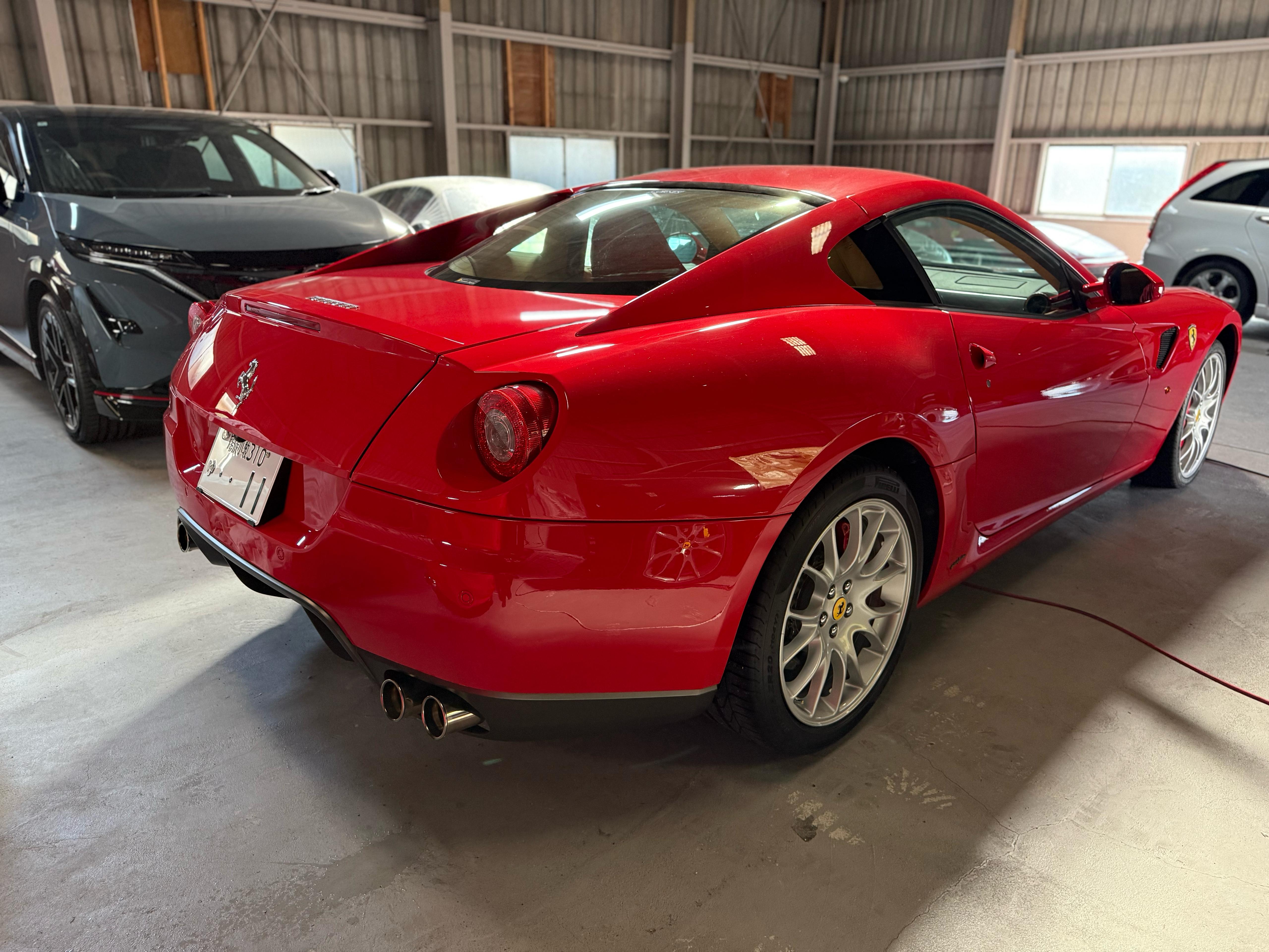 Ferrari 599 (photo: 4)