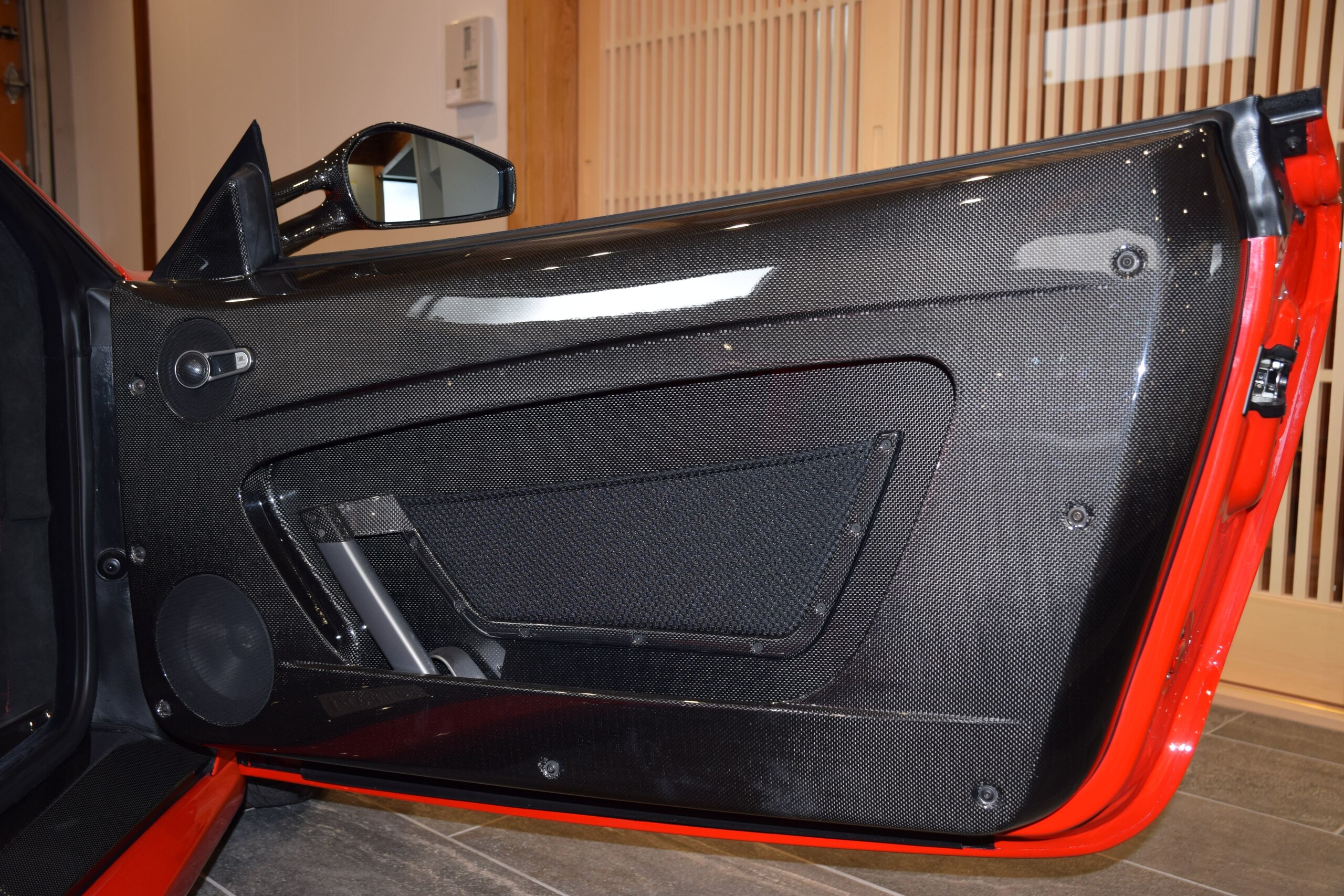 Ferrari Scuderia Spider 16M (photo: 14)