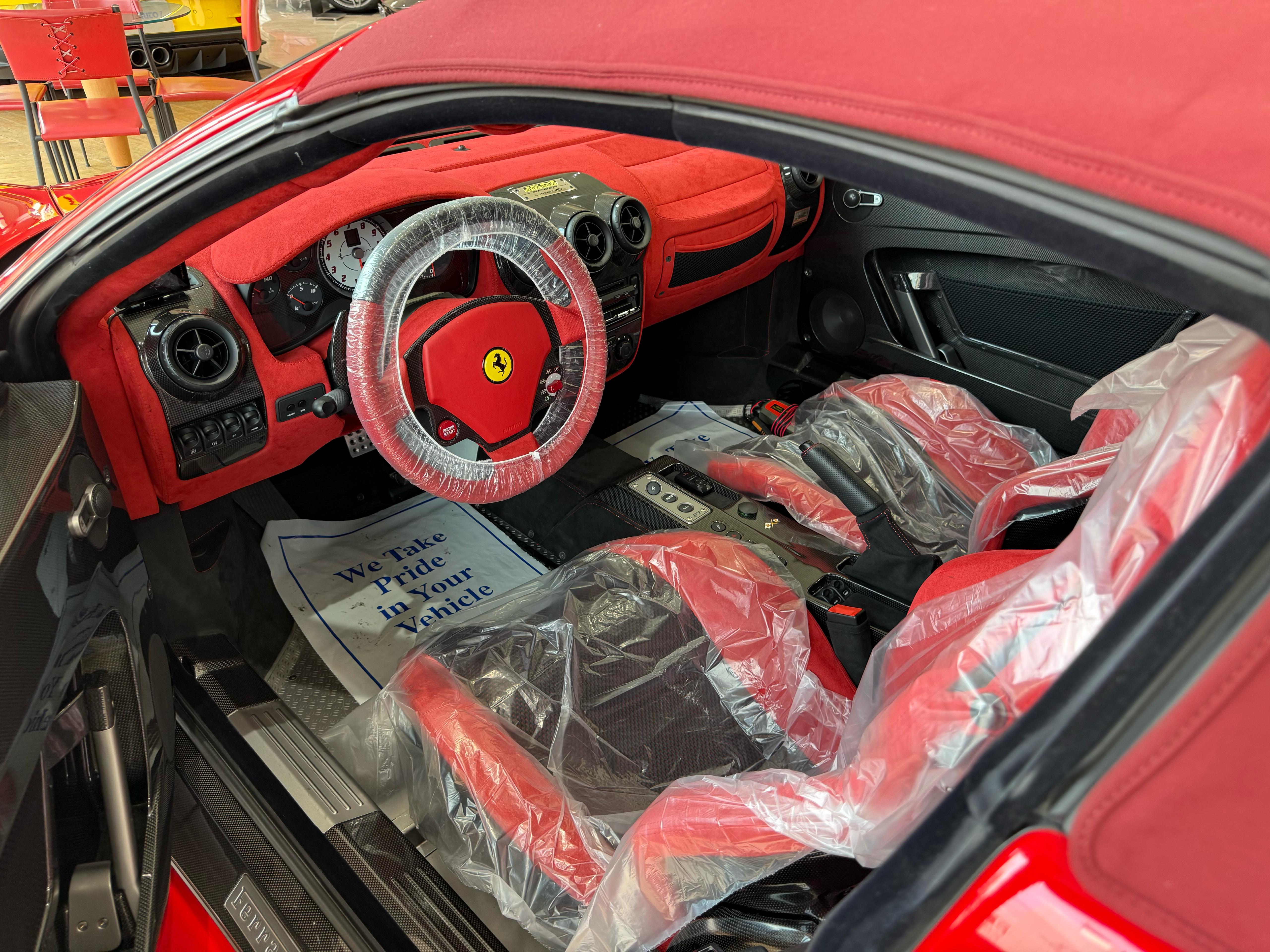 Ferrari Scuderia Spider 16M (photo: 4)