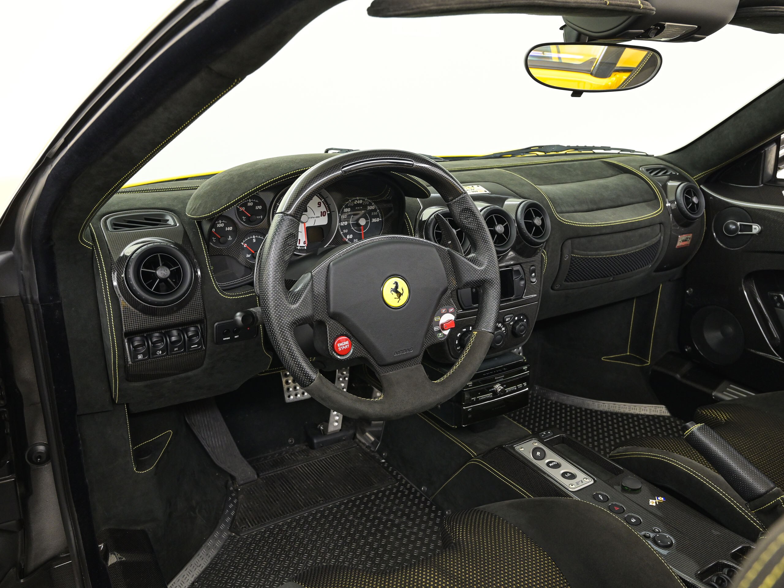 Ferrari Scuderia Spider 16M (photo: 6)
