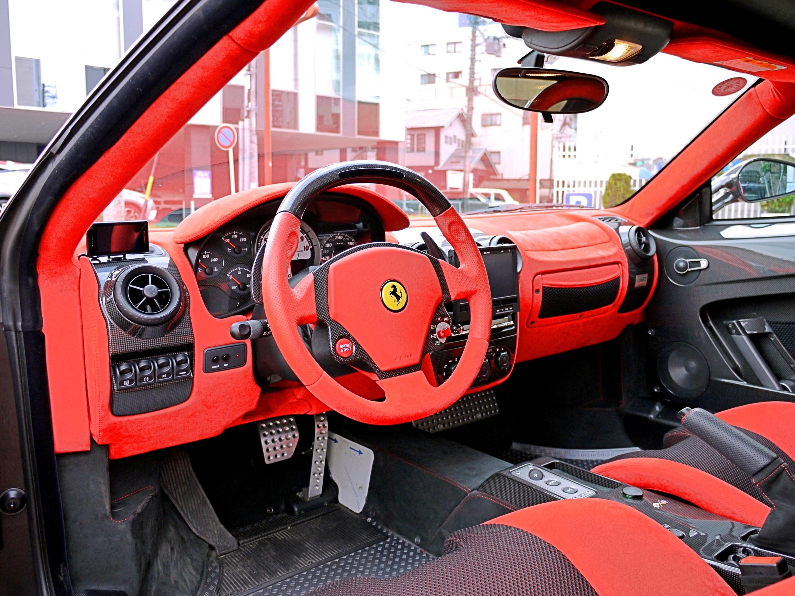 Ferrari Scuderia Spider 16M (photo: 8)