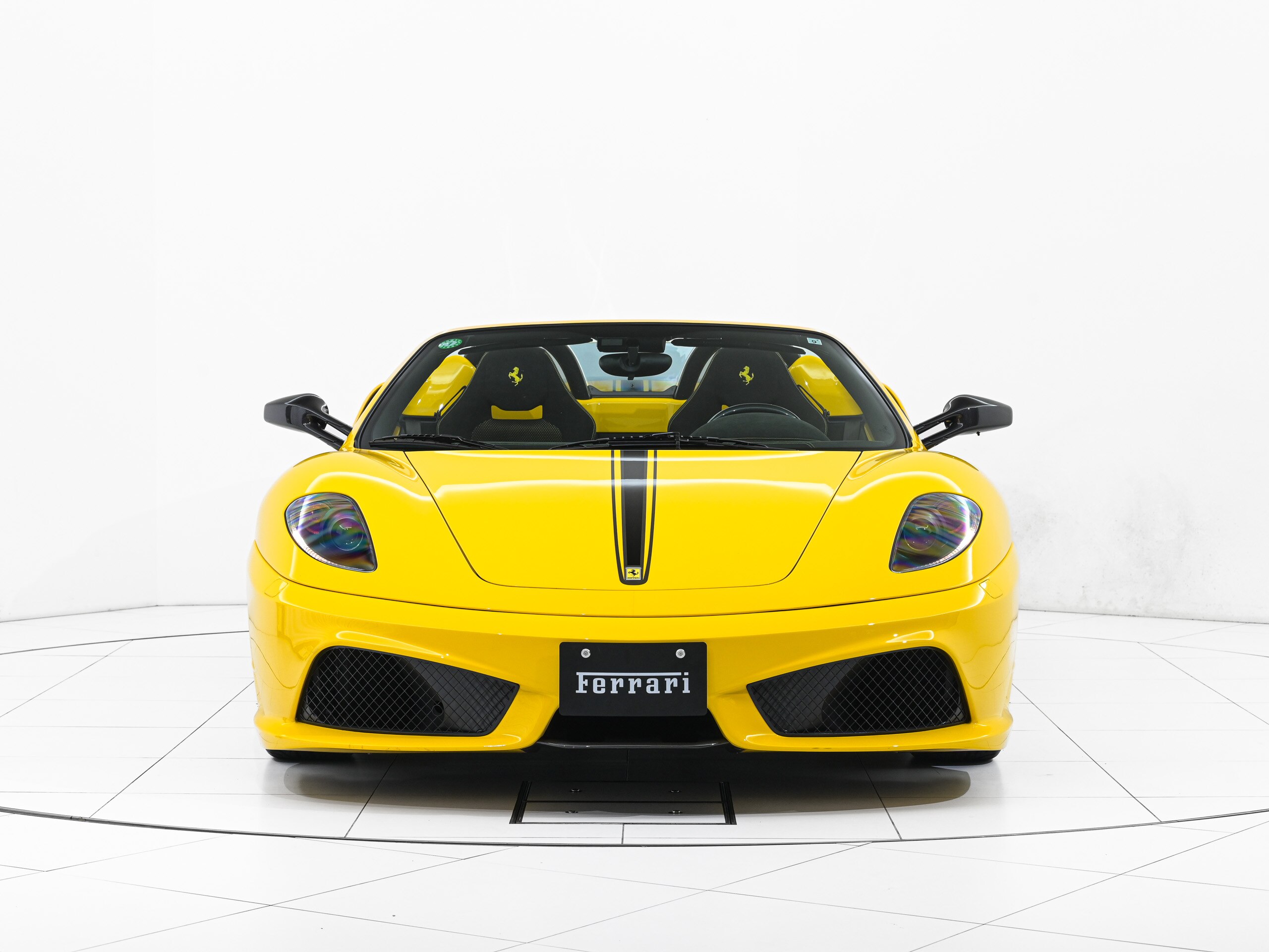 Ferrari Scuderia Spider 16M (photo: 1)