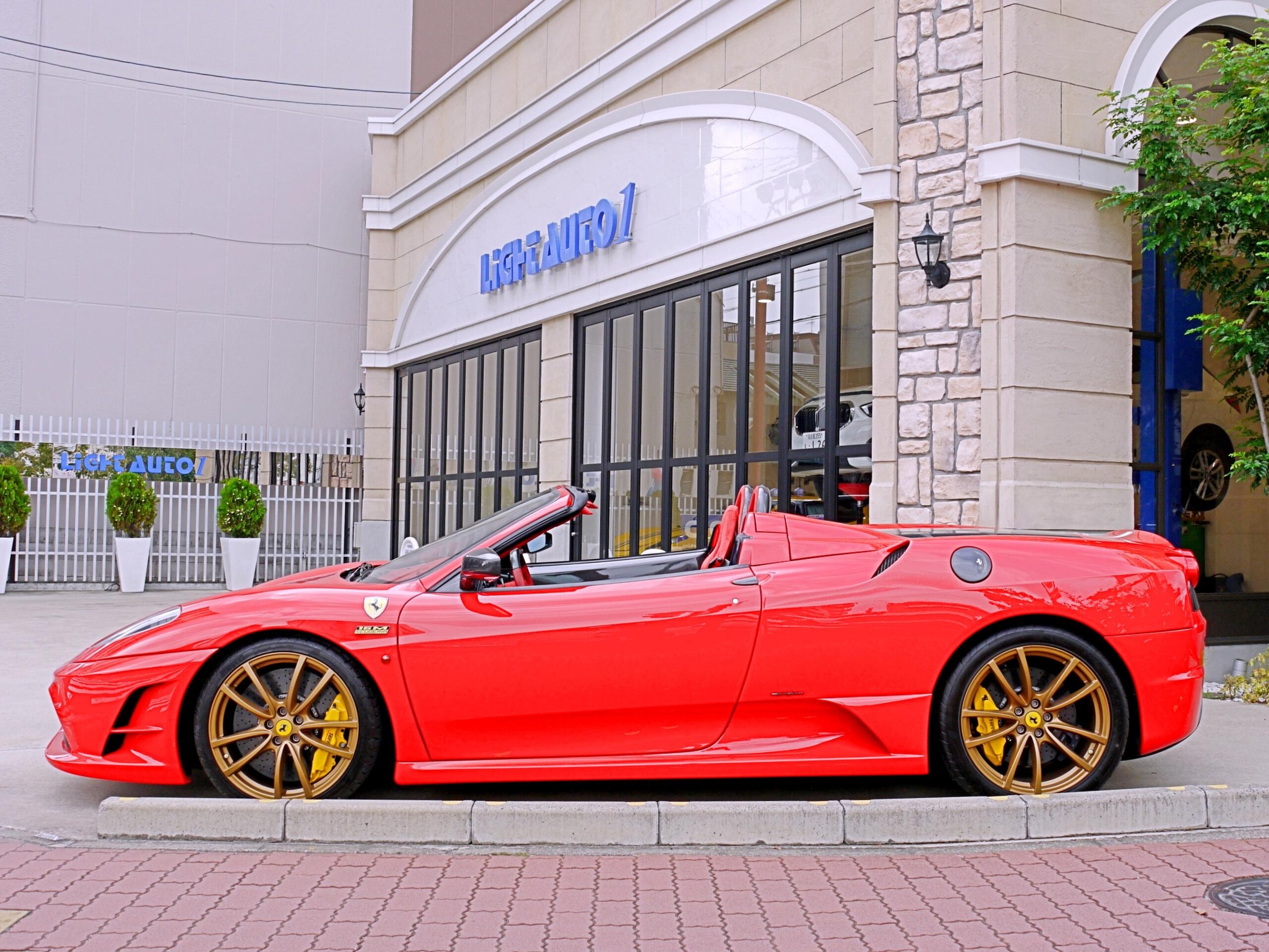 Ferrari Scuderia Spider 16M (photo: 3)