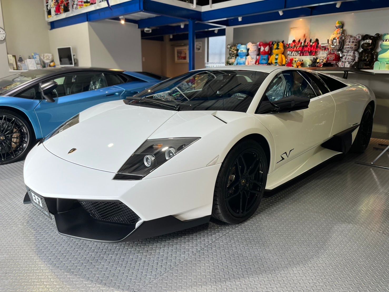 Lamborghini Murcielago LP670-4 SV (photo: 4)