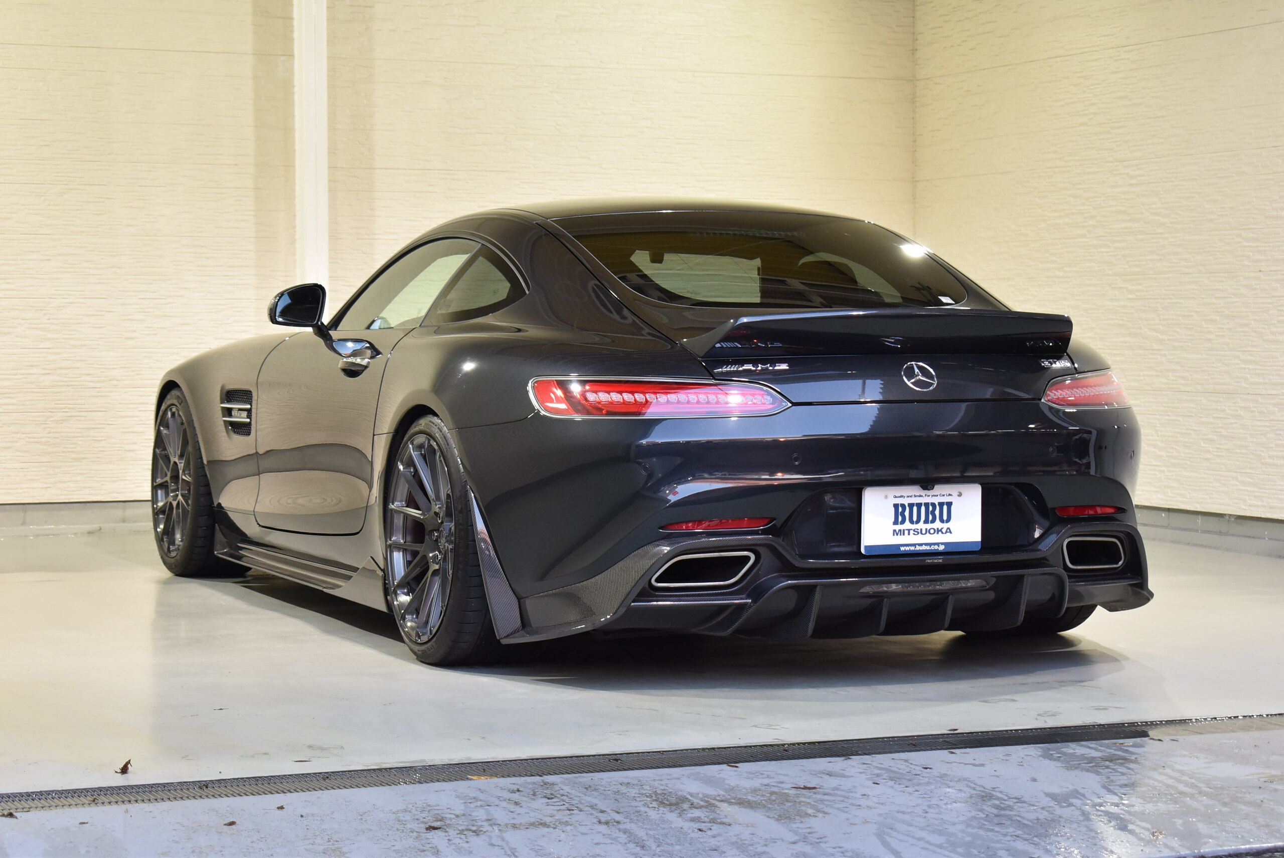 Mercedes Benz AMG GT S (photo: 3)