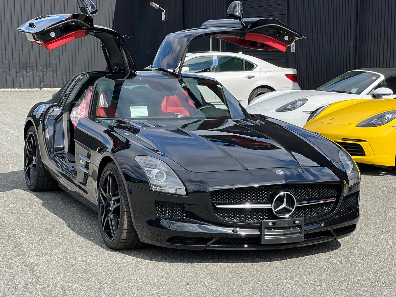 Mercedes Benz SLS AMG (photo: 2)