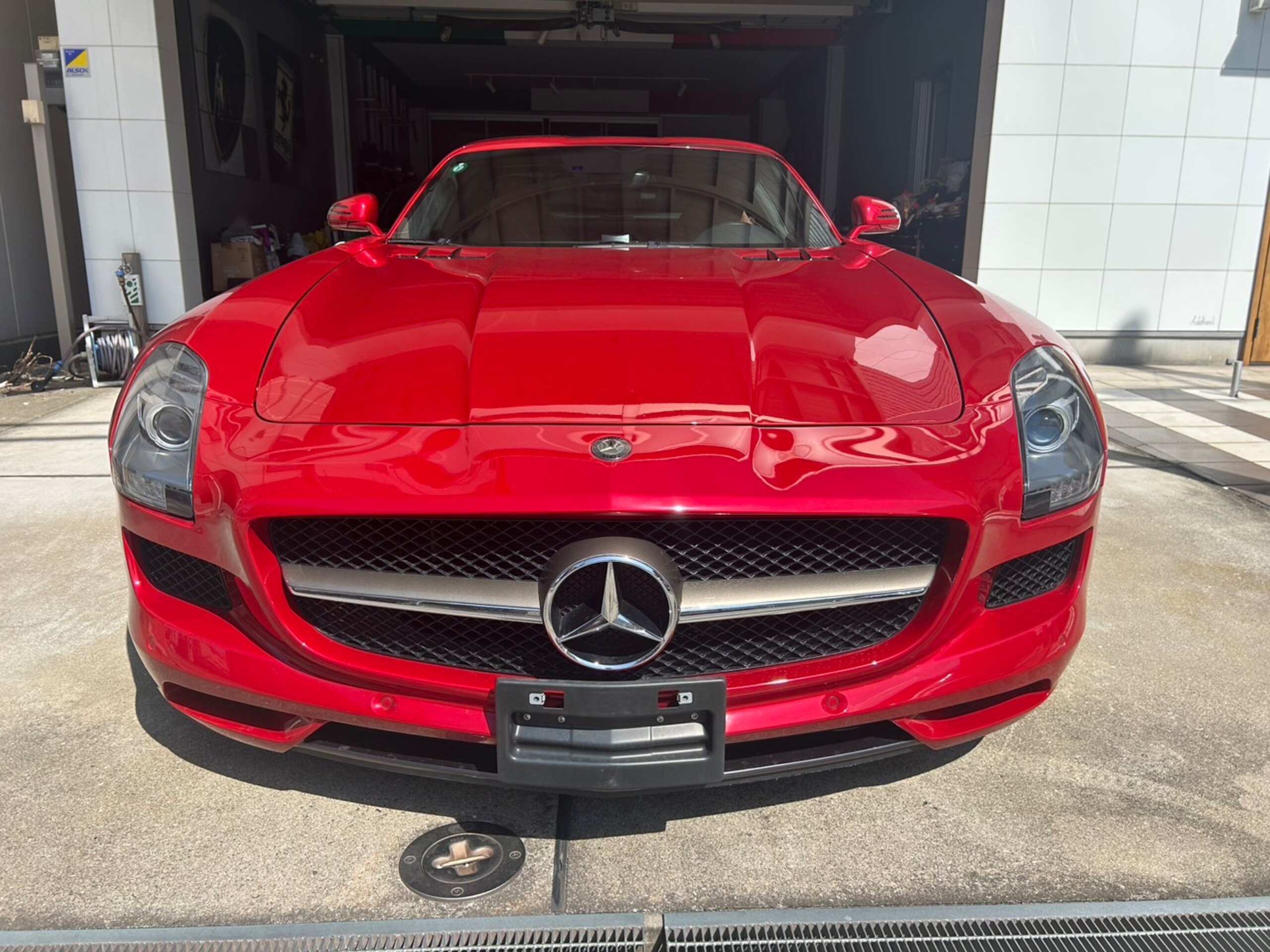 Mercedes Benz SLS AMG (photo: 1)