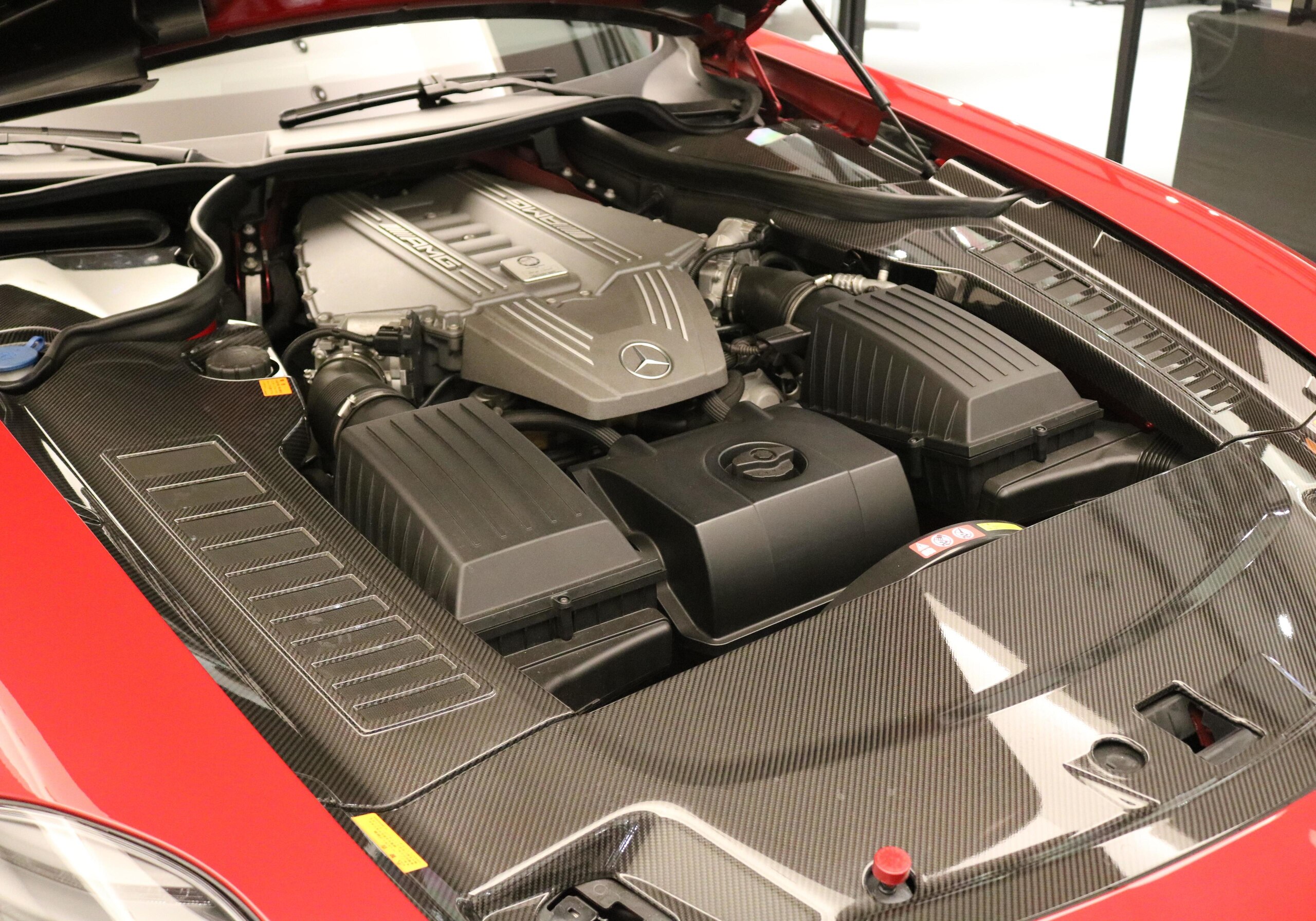 Mercedes Benz SLS AMG (photo: 14)