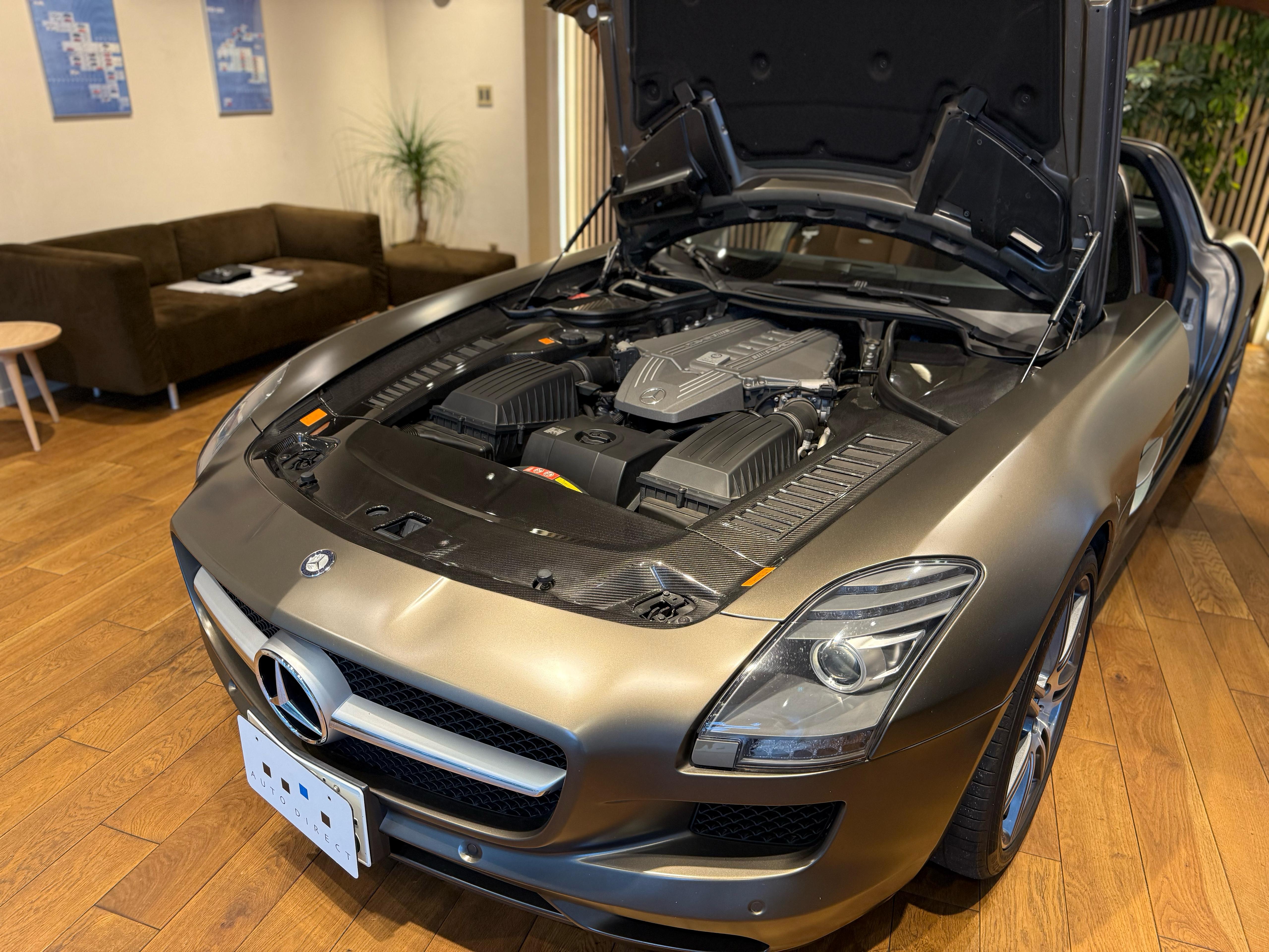 Mercedes Benz SLS AMG (photo: 8)