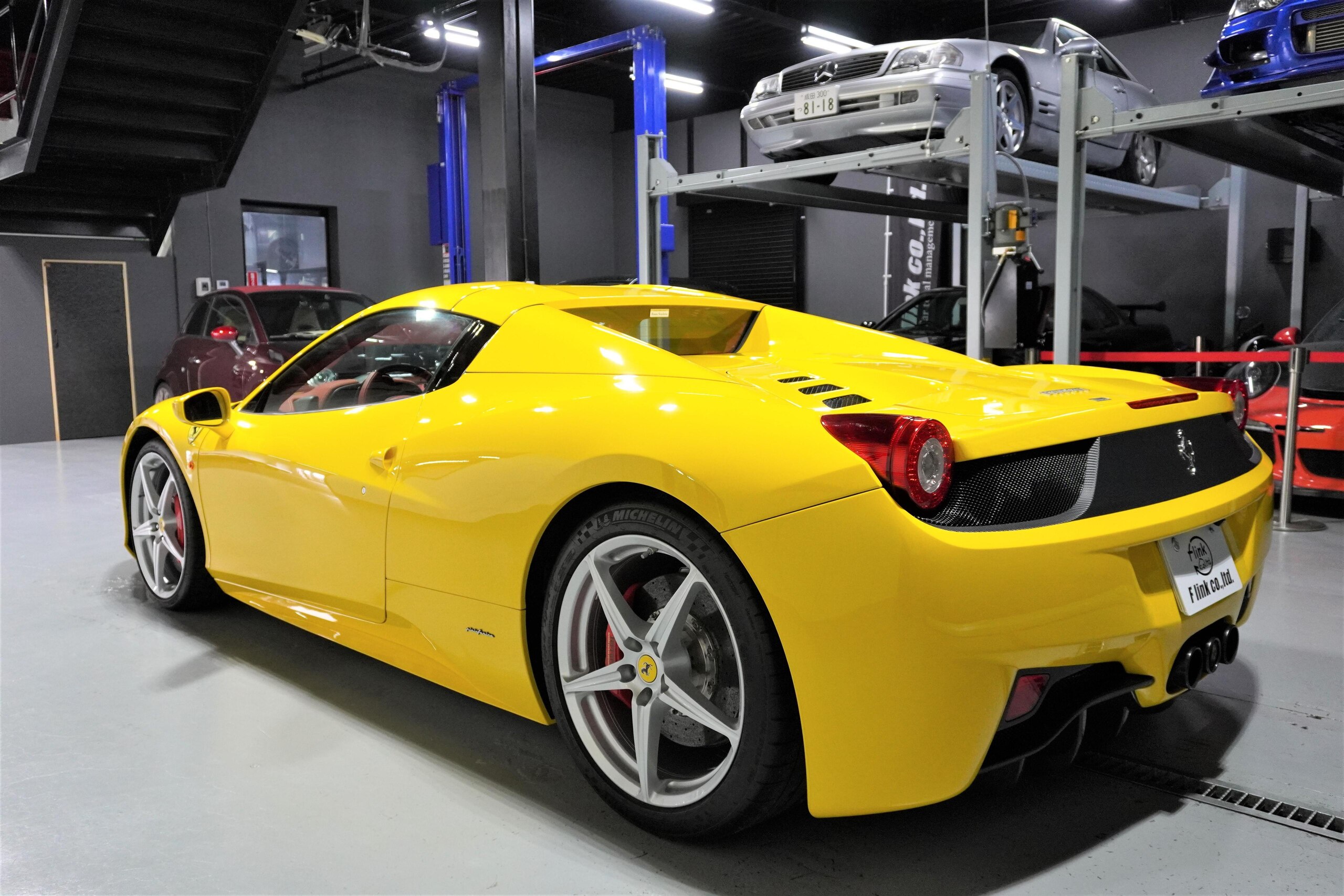 Ferrari 458 Spider • EFJ Co., LTD