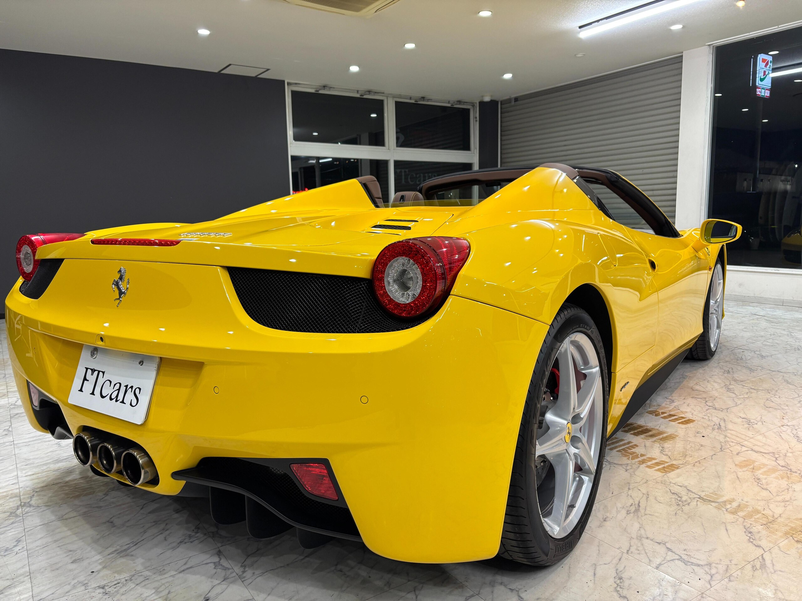 Ferrari 458 Spider (photo: 4)