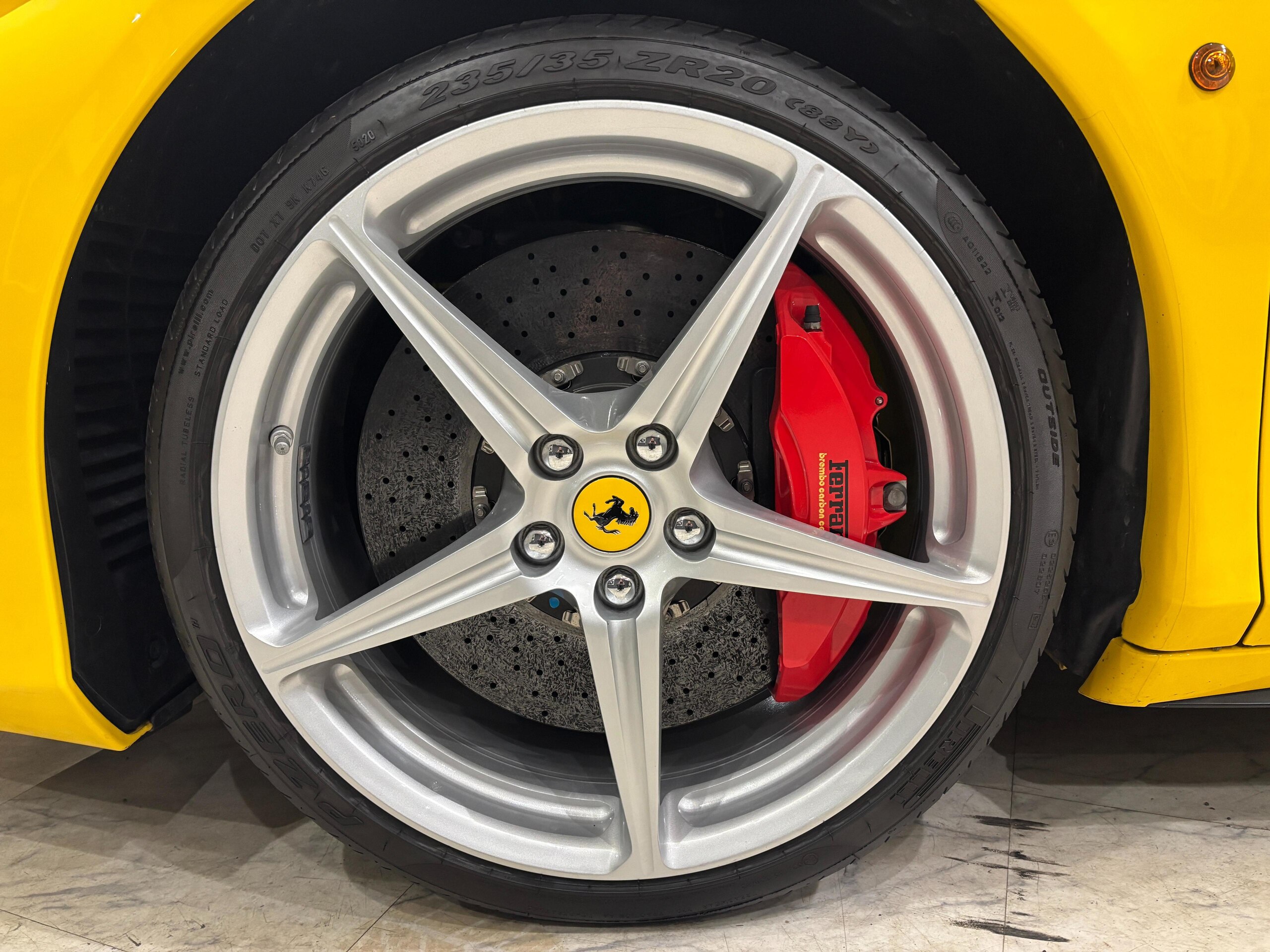 Ferrari 458 Spider (photo: 17)