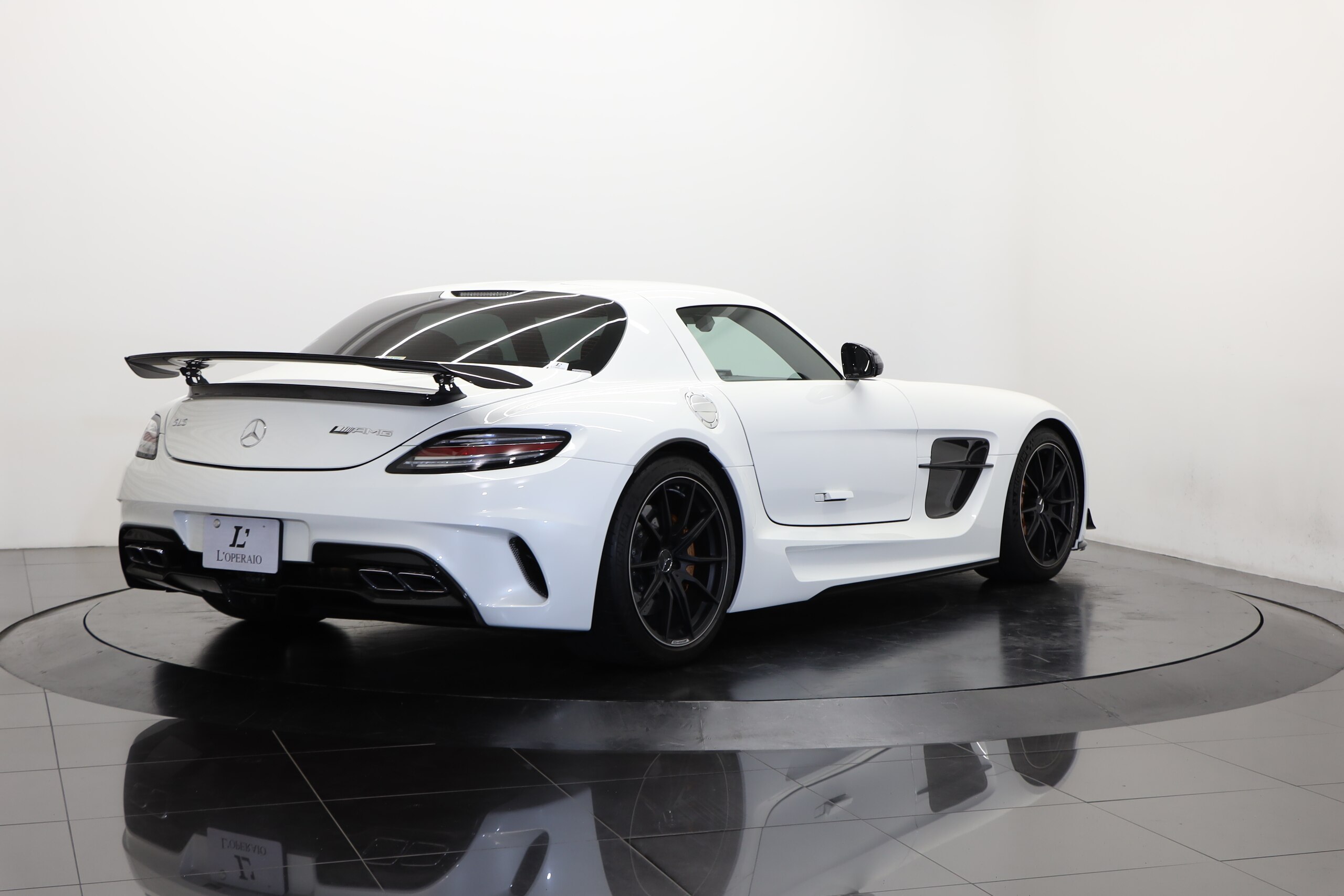 Mercedes Benz SLS AMG (photo: 3)