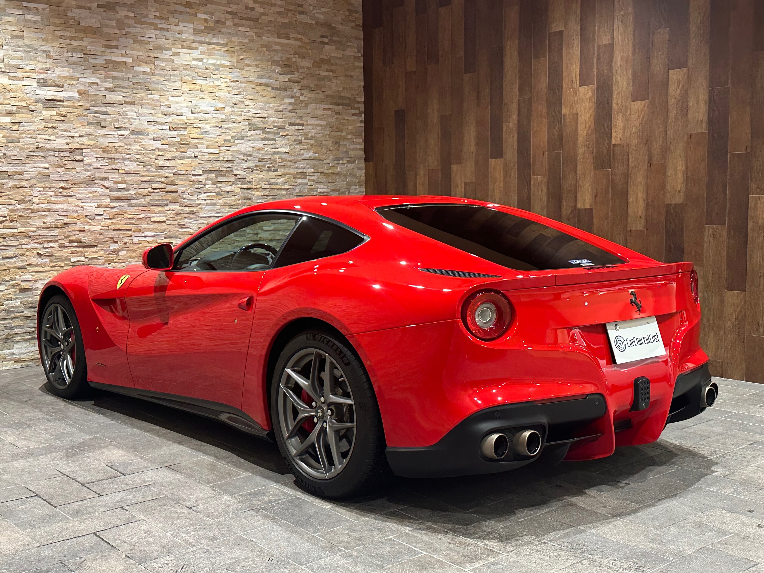 Ferrari F12 Berlinetta (photo: 4)