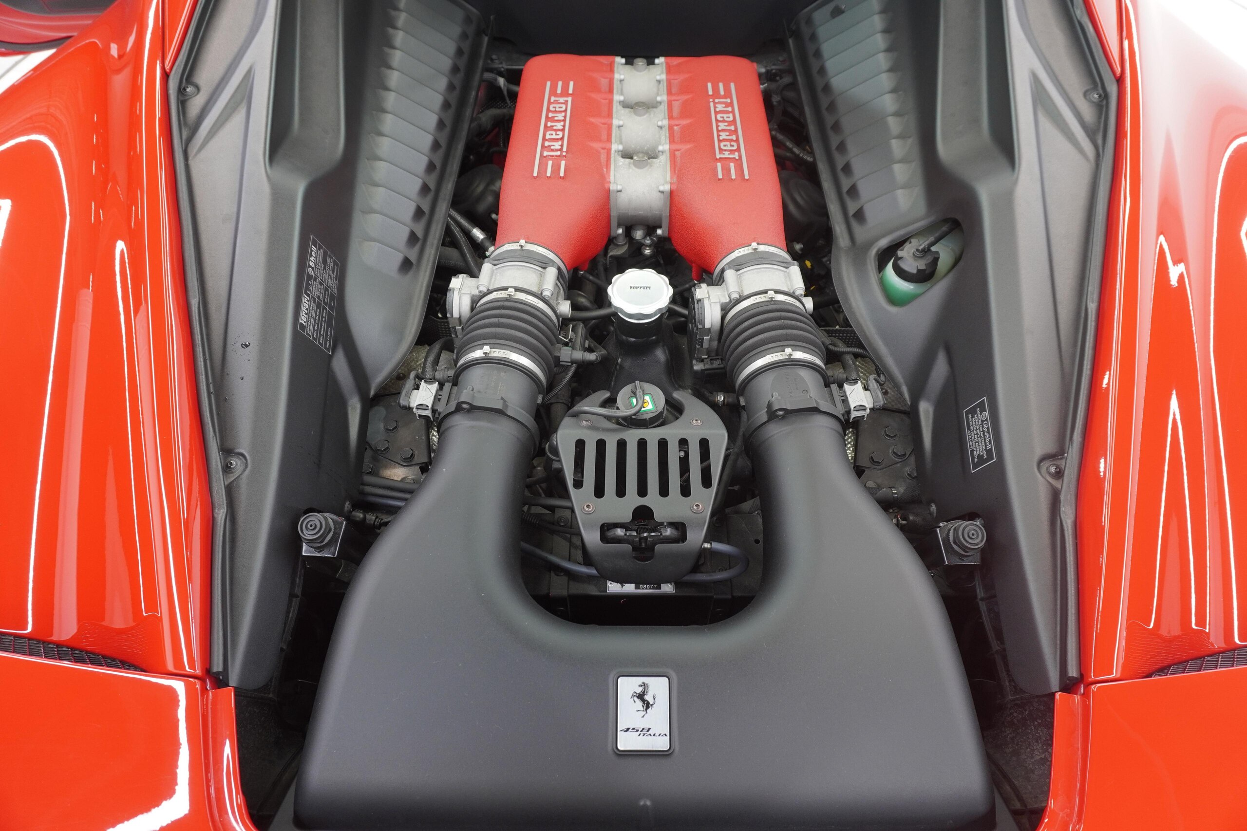 Ferrari 458 Italia F1 DCT (photo: 21)