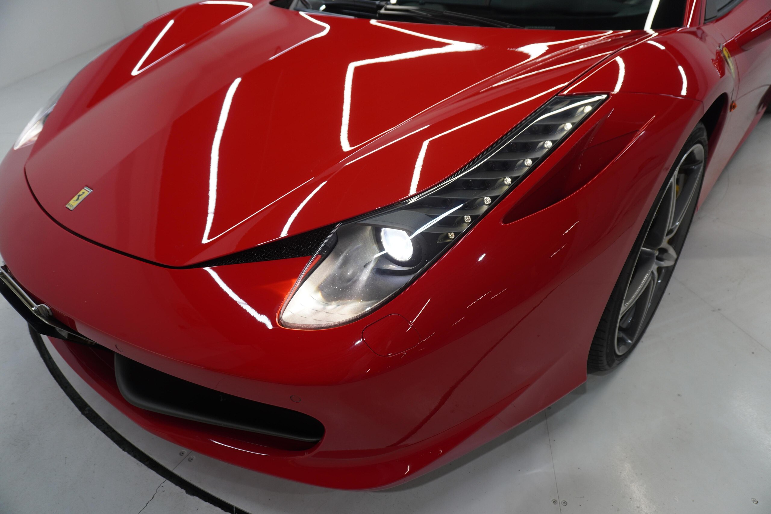 Ferrari 458 Italia F1 DCT (photo: 17)