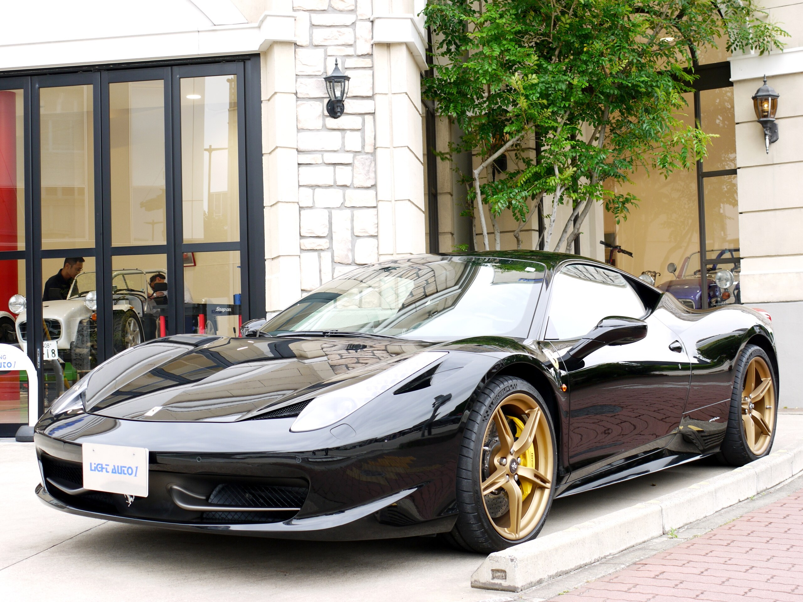 Ferrari 458 Italia F1 DCT