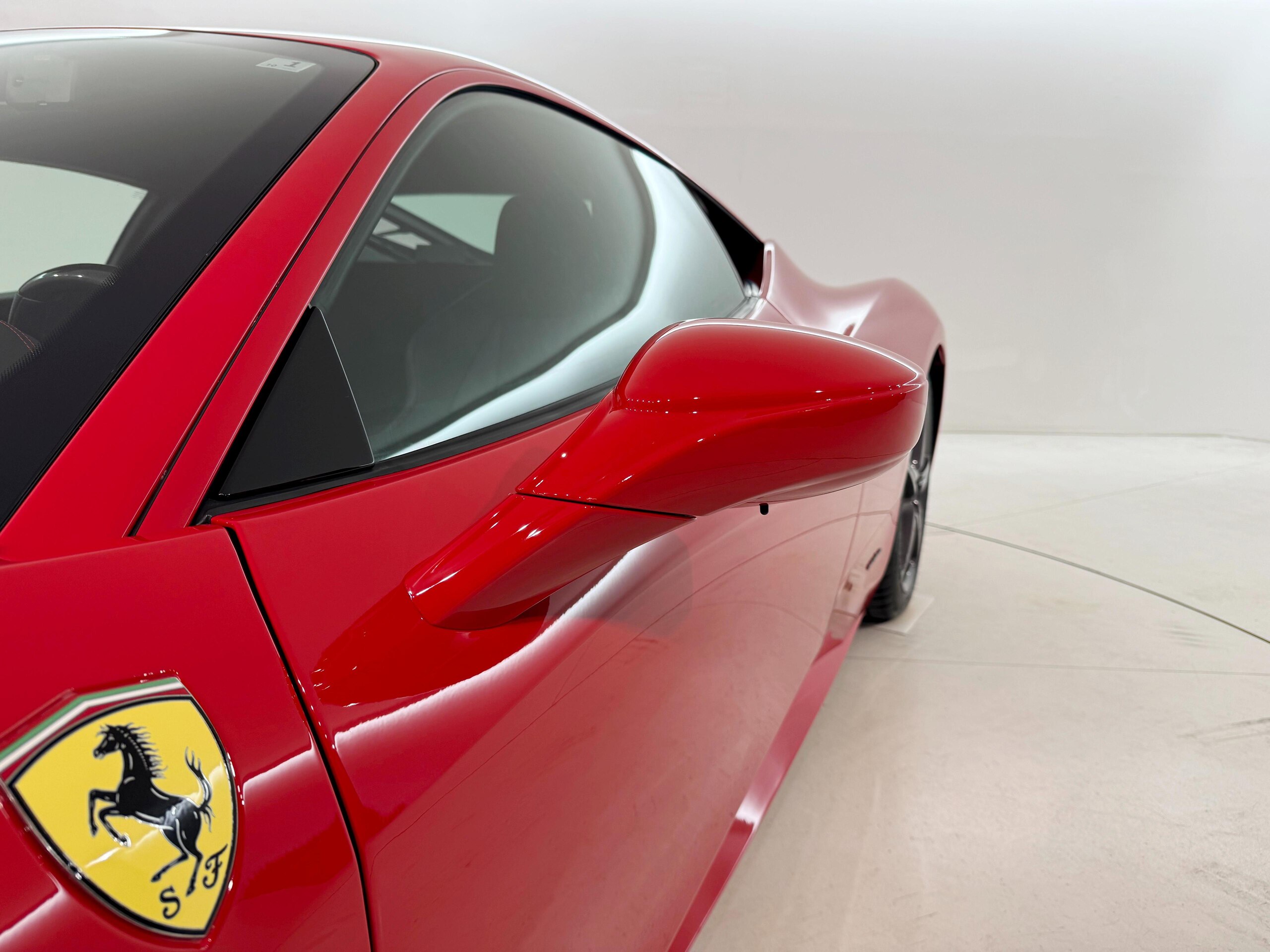 Ferrari 458 Italia F1 DCT (photo: 16)