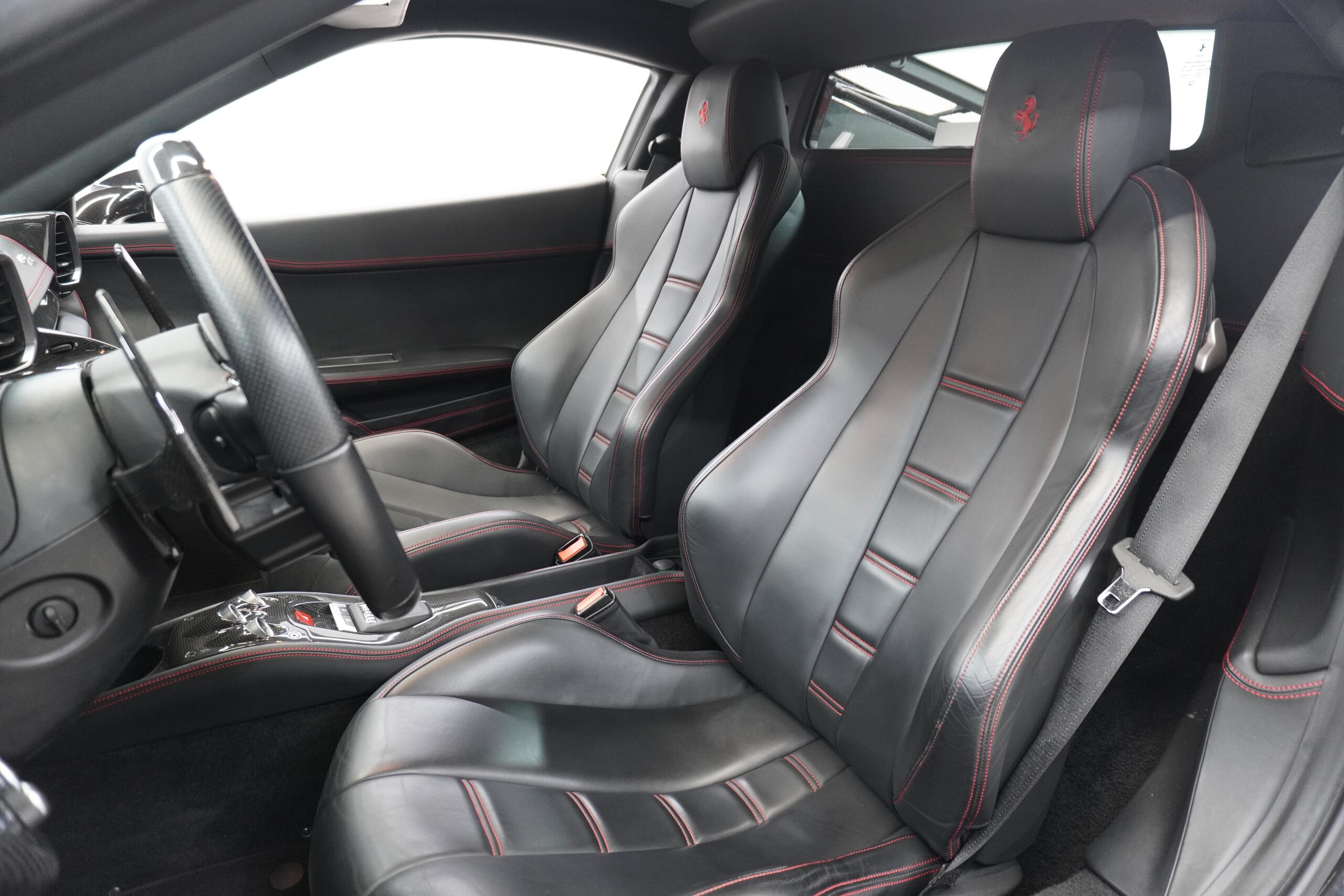 Ferrari 458 Italia F1 DCT (photo: 6)