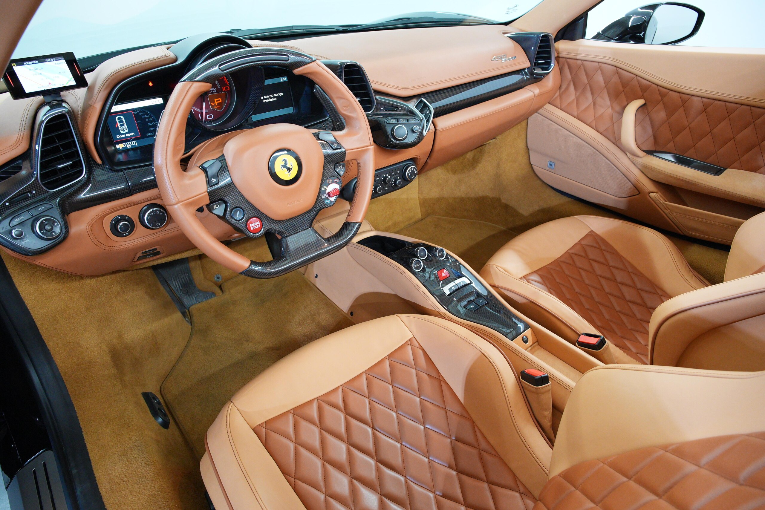 Ferrari 458 Spider (photo: 8)