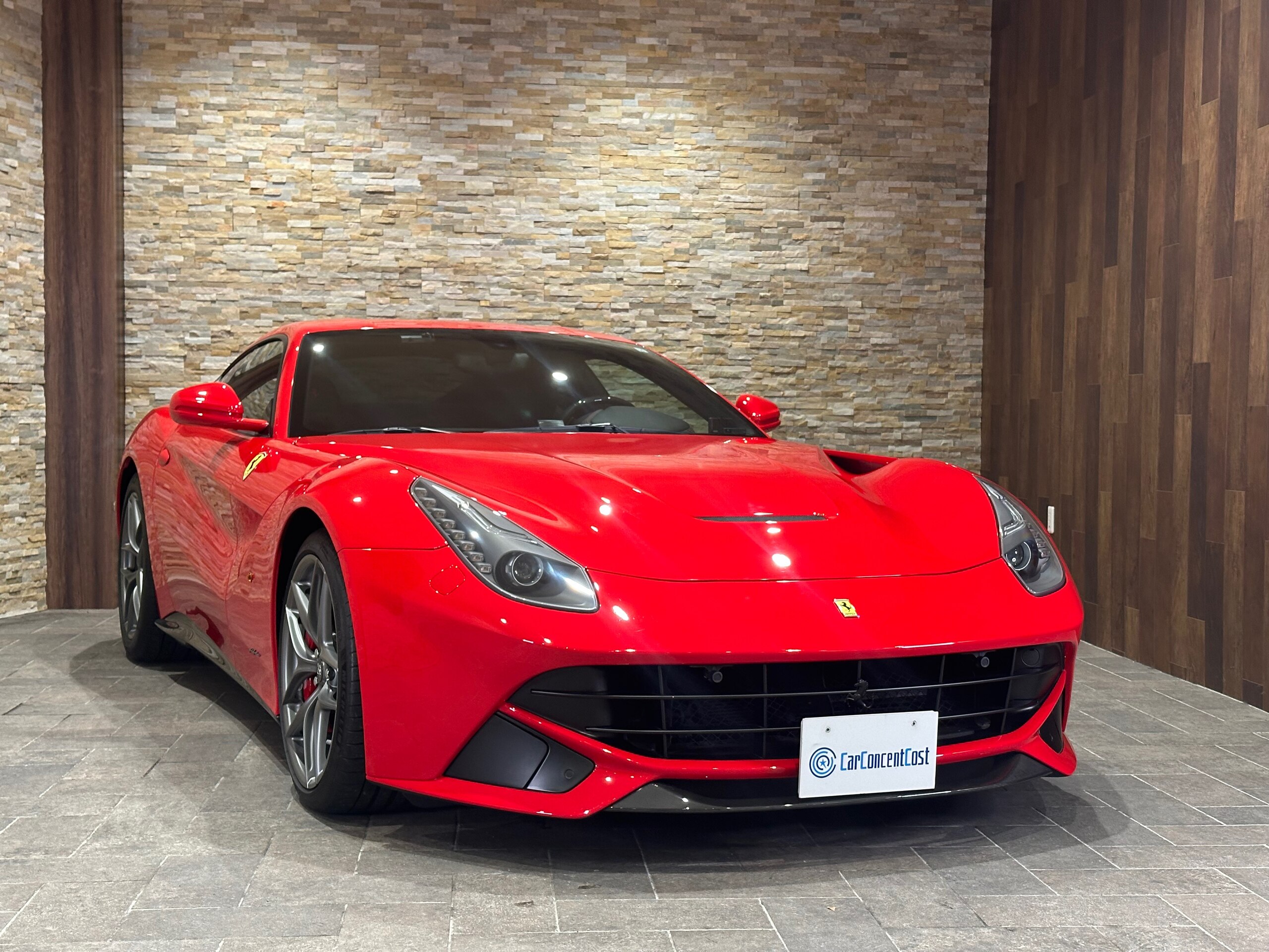 Ferrari F12 Berlinetta (photo: 2)