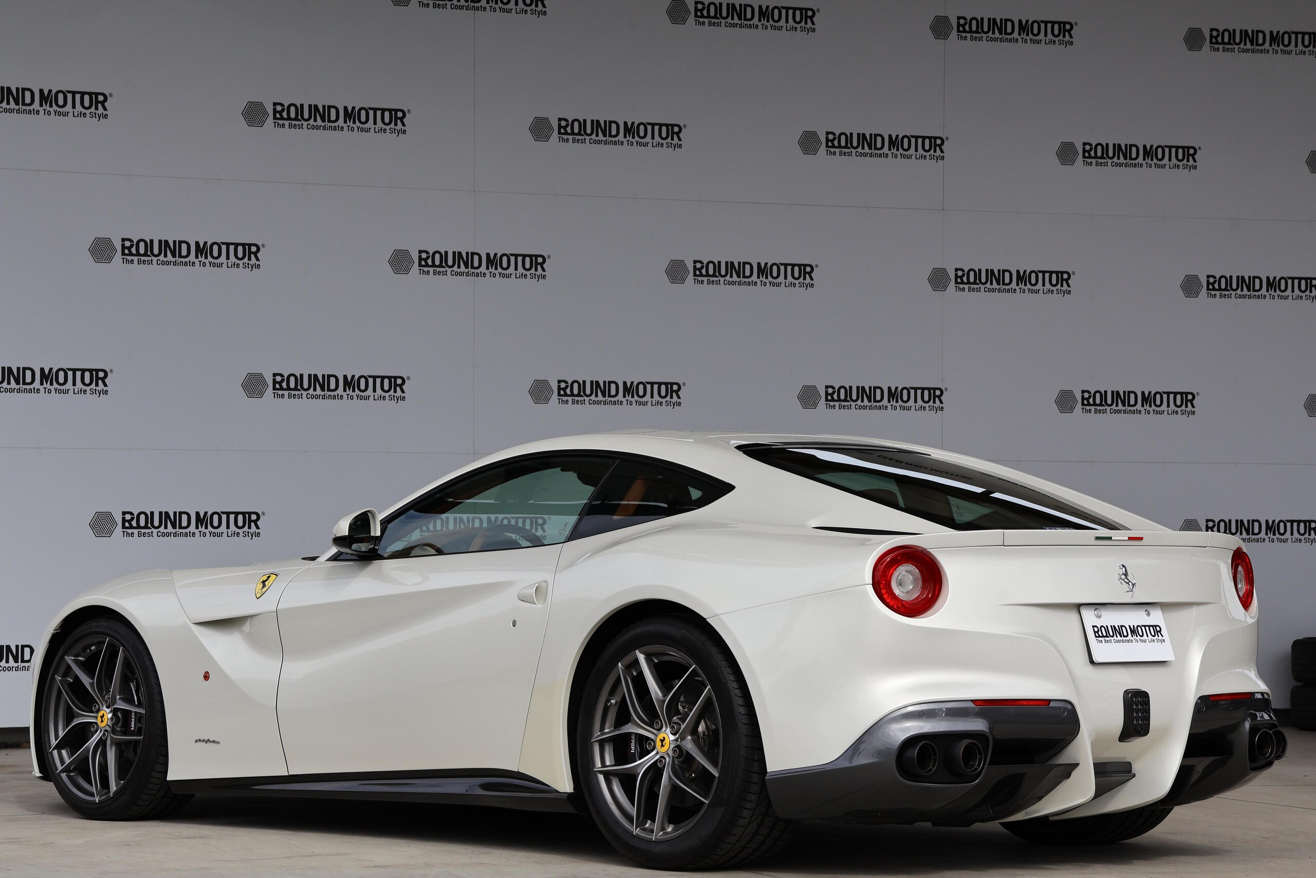 Ferrari F12 Berlinetta (photo: 2)