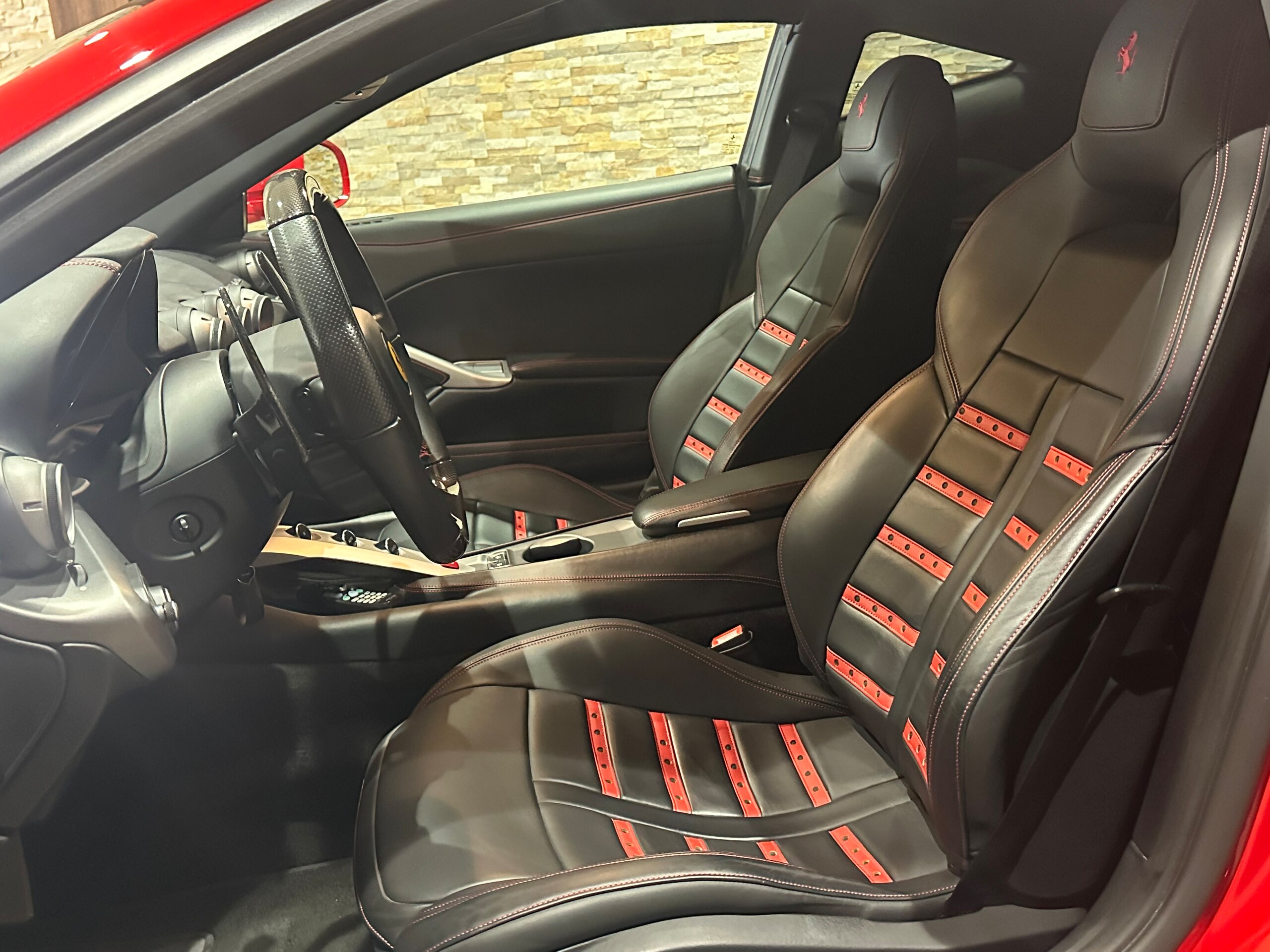 Ferrari F12 Berlinetta (photo: 9)